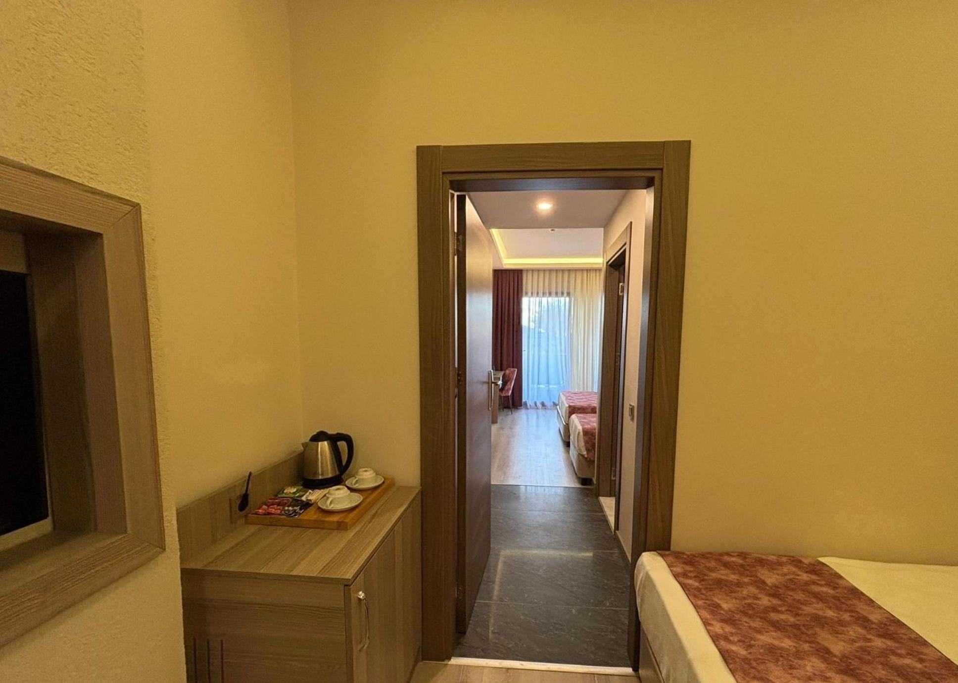 Familienzimmer mit Balkon