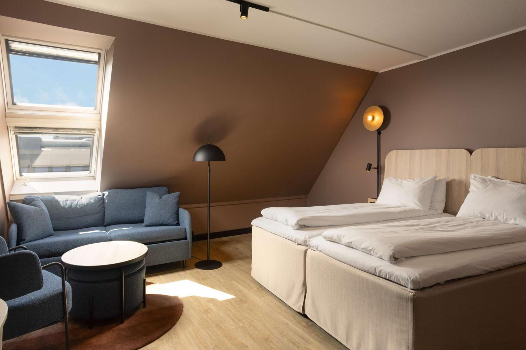 Superior Twin Room,1649887975:JPEG