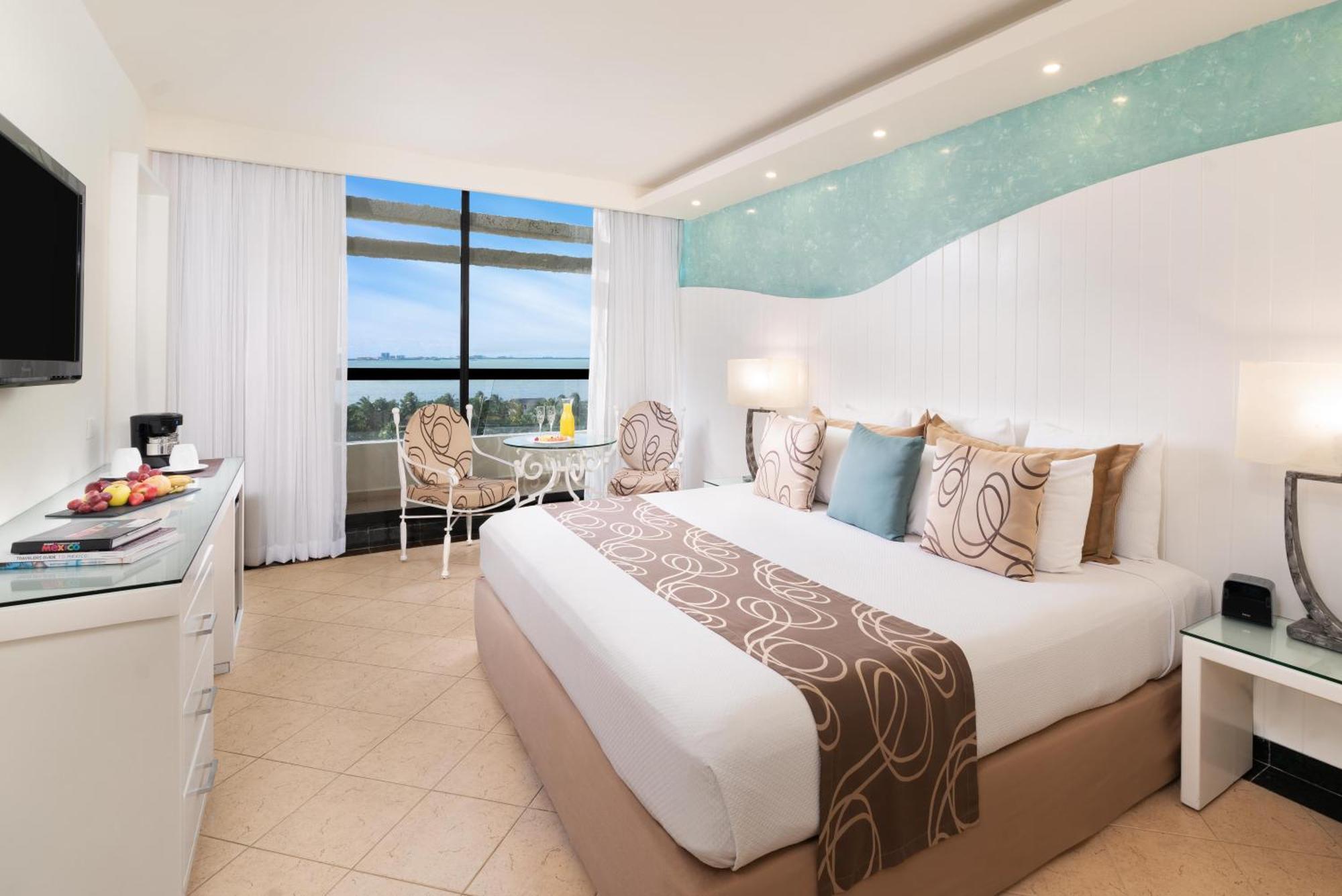Grand Sunset view Room,1651178152:JPEG