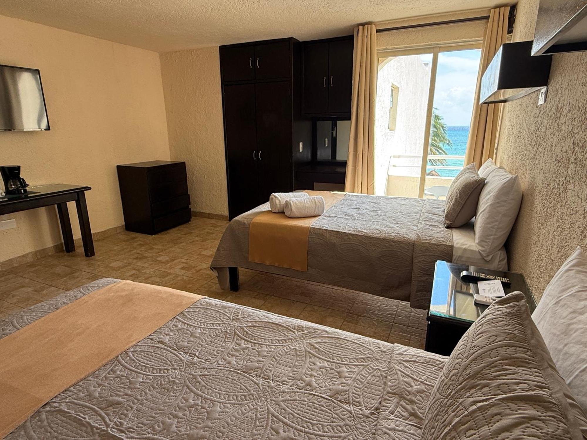 Deluxe Double Room with Sea View,1651232438:JPEG