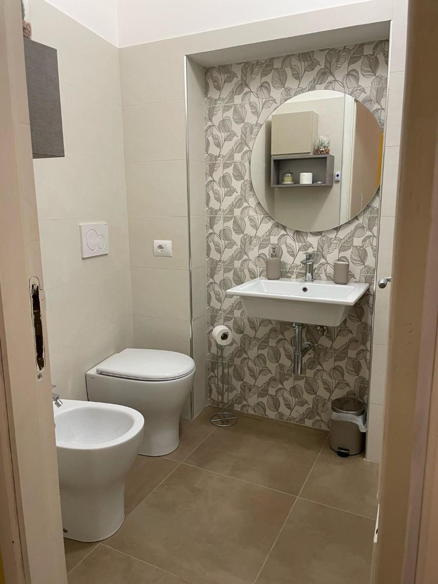 Camera Singola con Bagno Privato