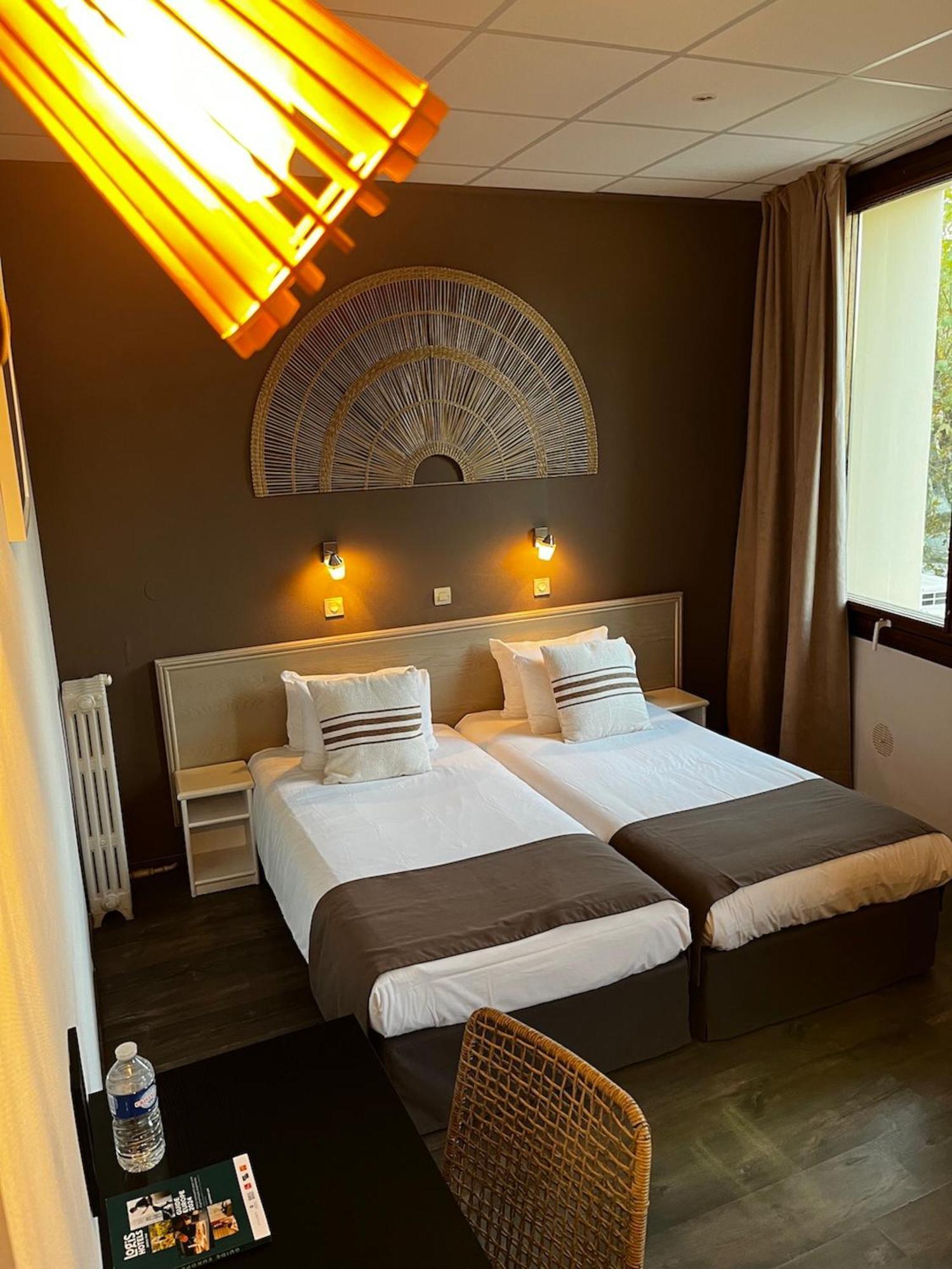 Dreibettzimmer