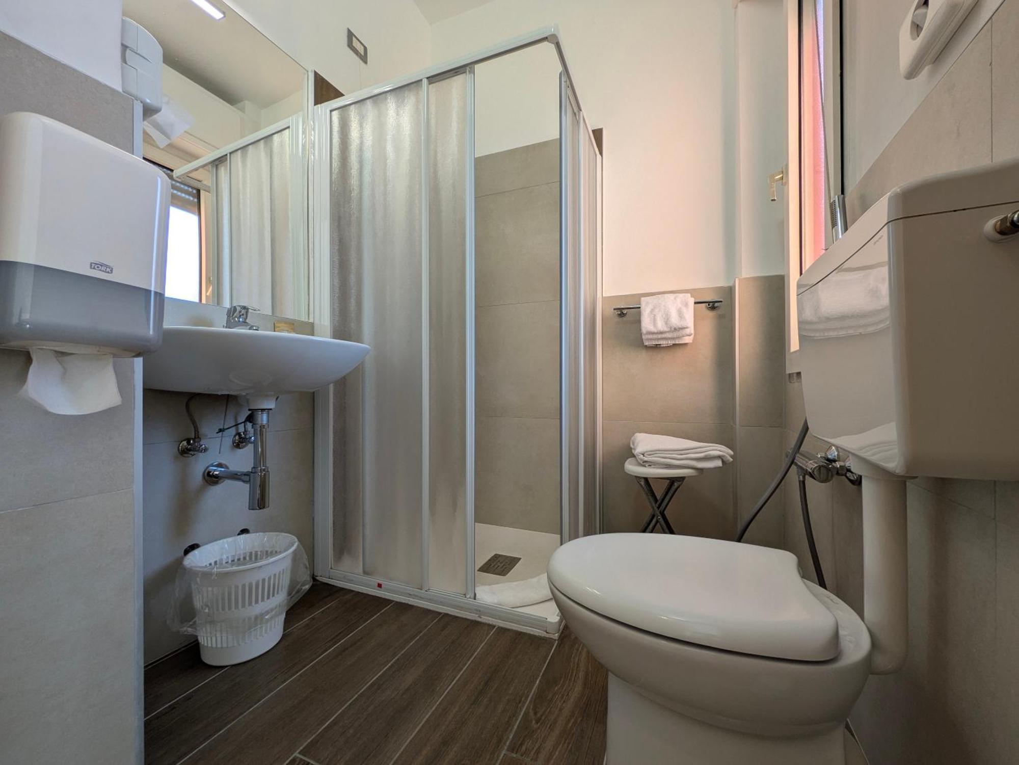 Economy Double Room,1652742583:JPEG