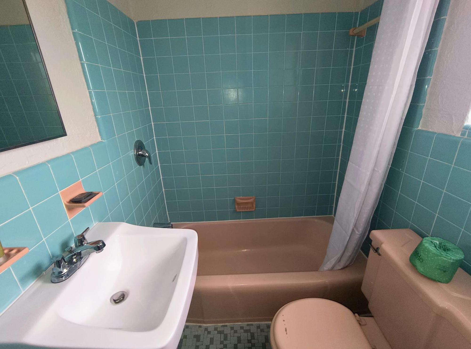 Classic Room with Two Double Beds