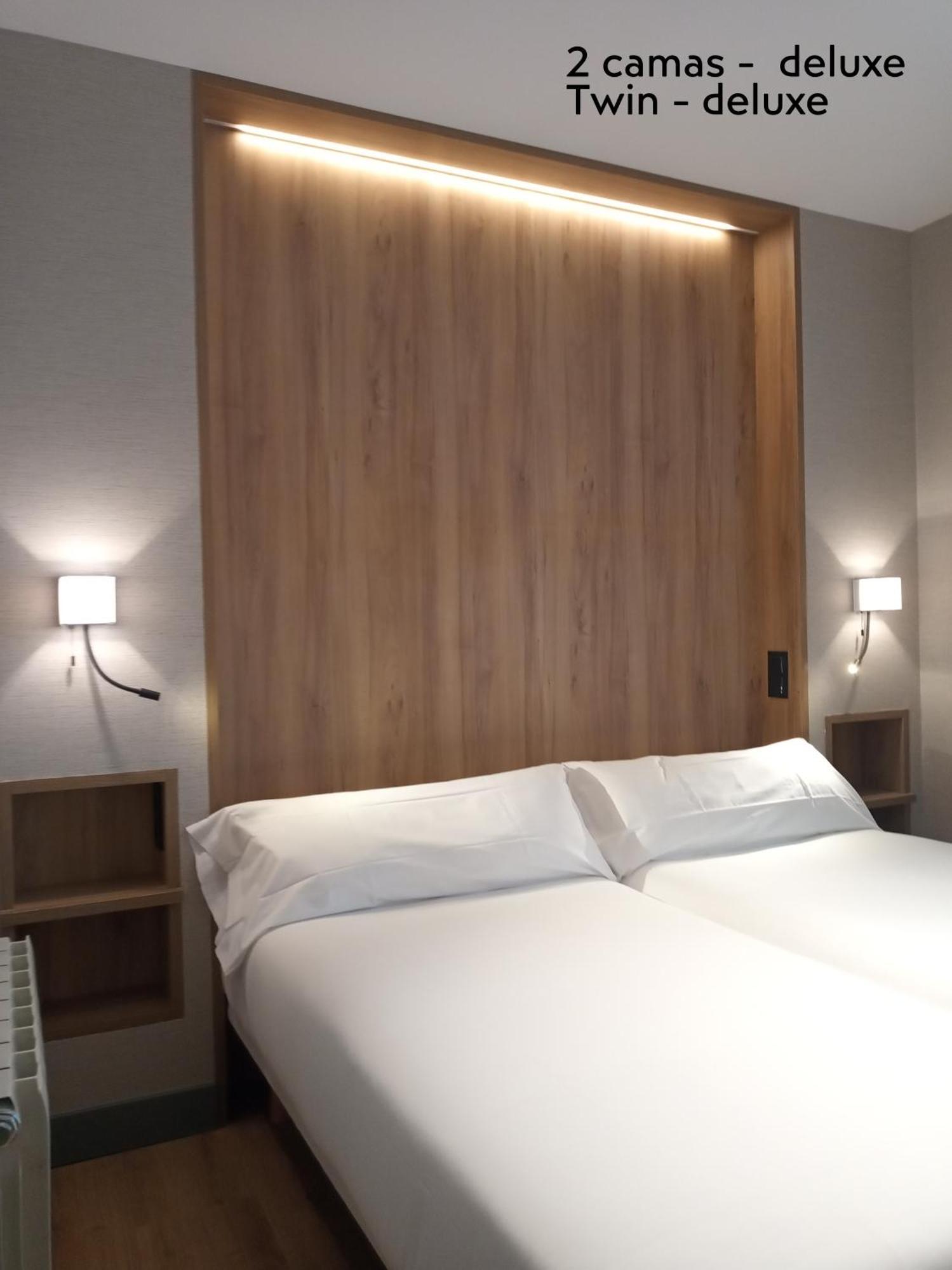 Deluxe Twin Room,1652756034:JPEG