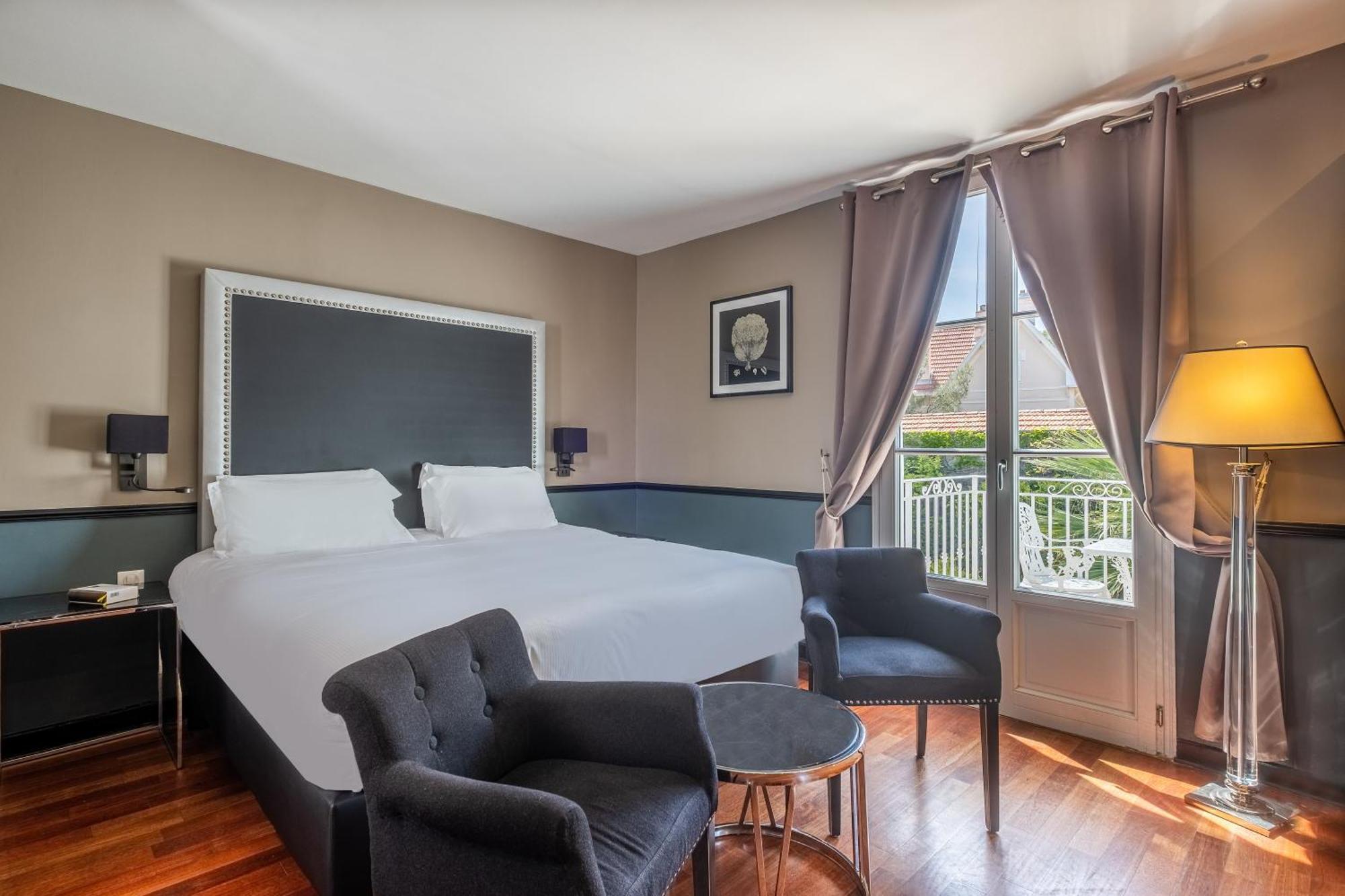 Superior Deluxe Room,1653528162:JPEG