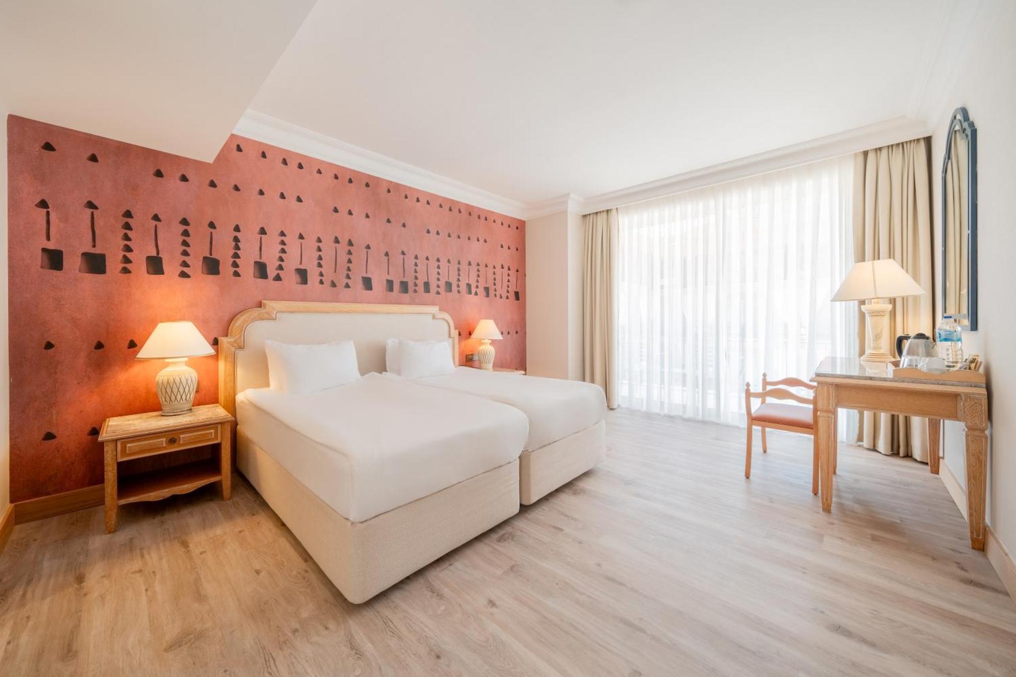 Junior Suite mit seitlichem Meerblick