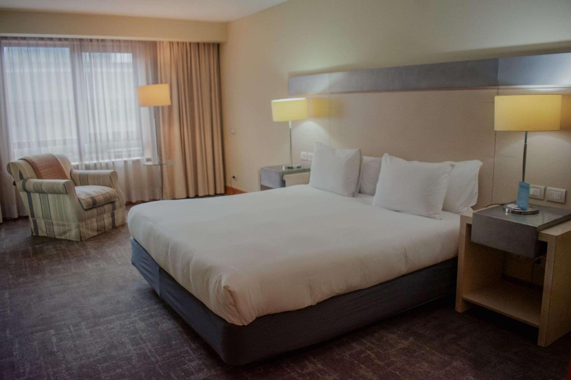 Quarto com Cama King-size - Não Fumantes