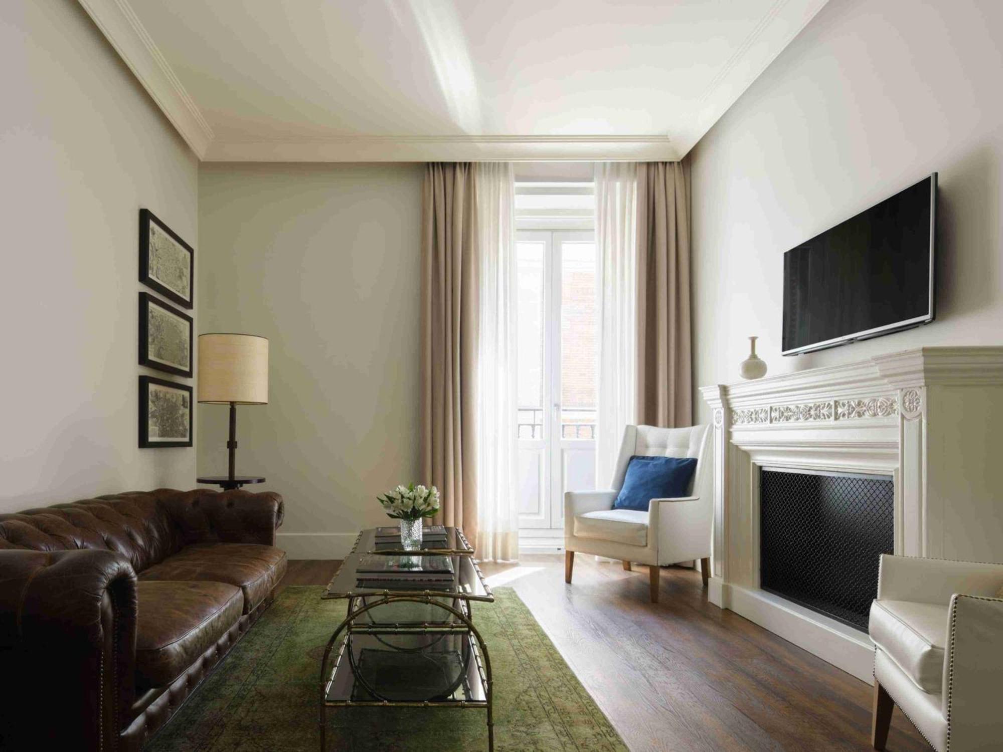Suite The Corner