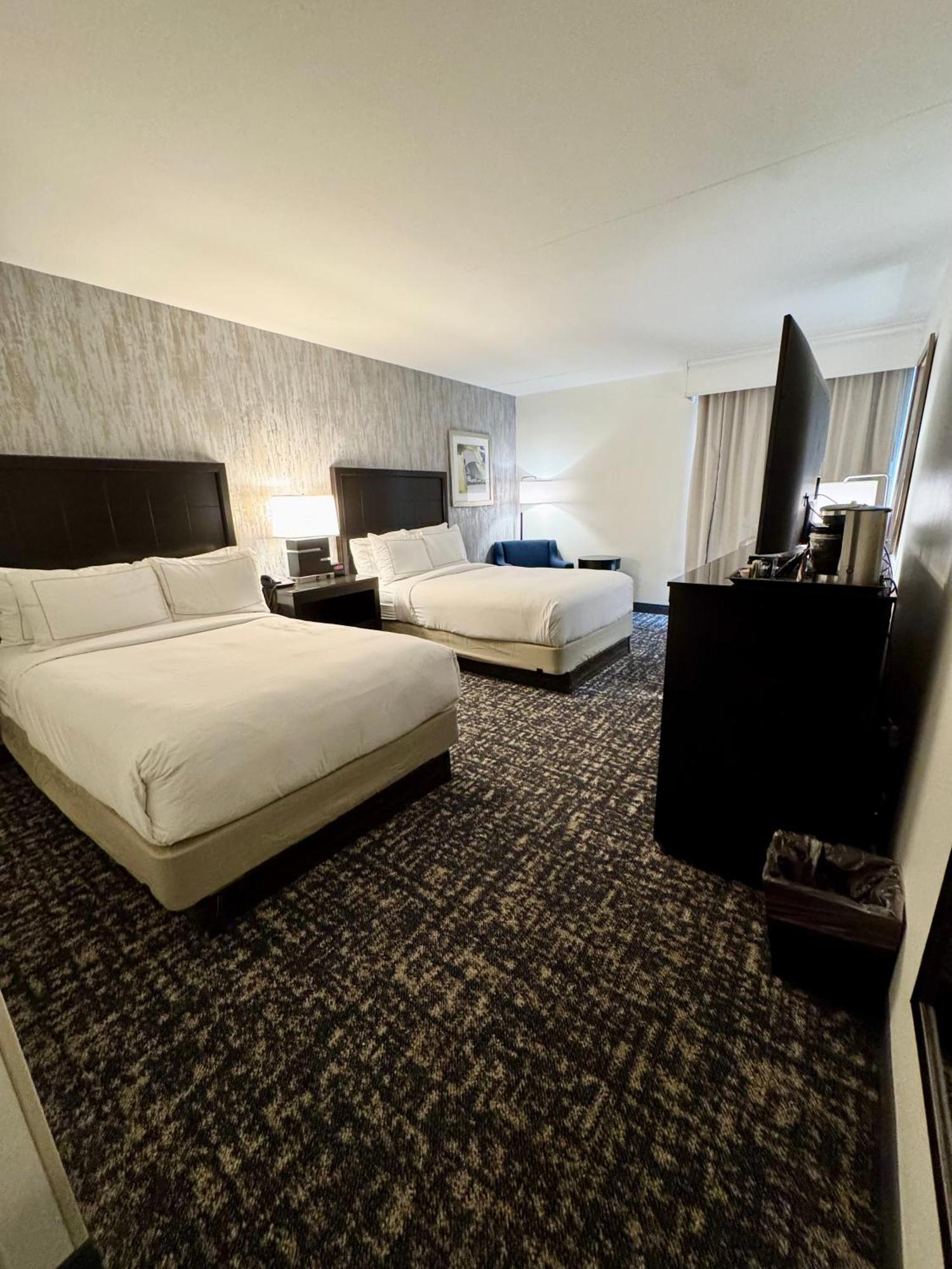 Double Room with Two Double Beds - Non-Smoking