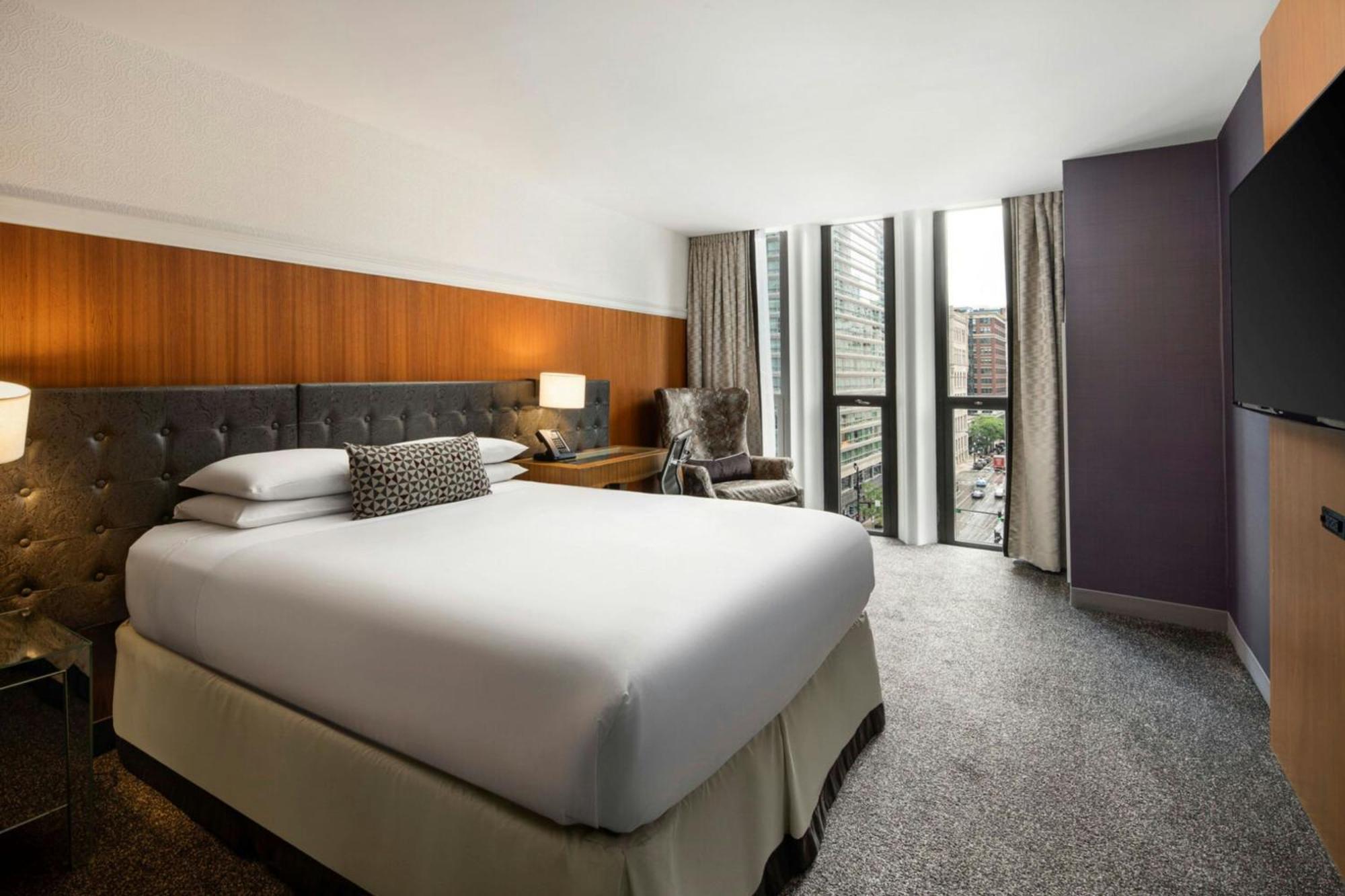 Zimmer mit Queensize-Bett