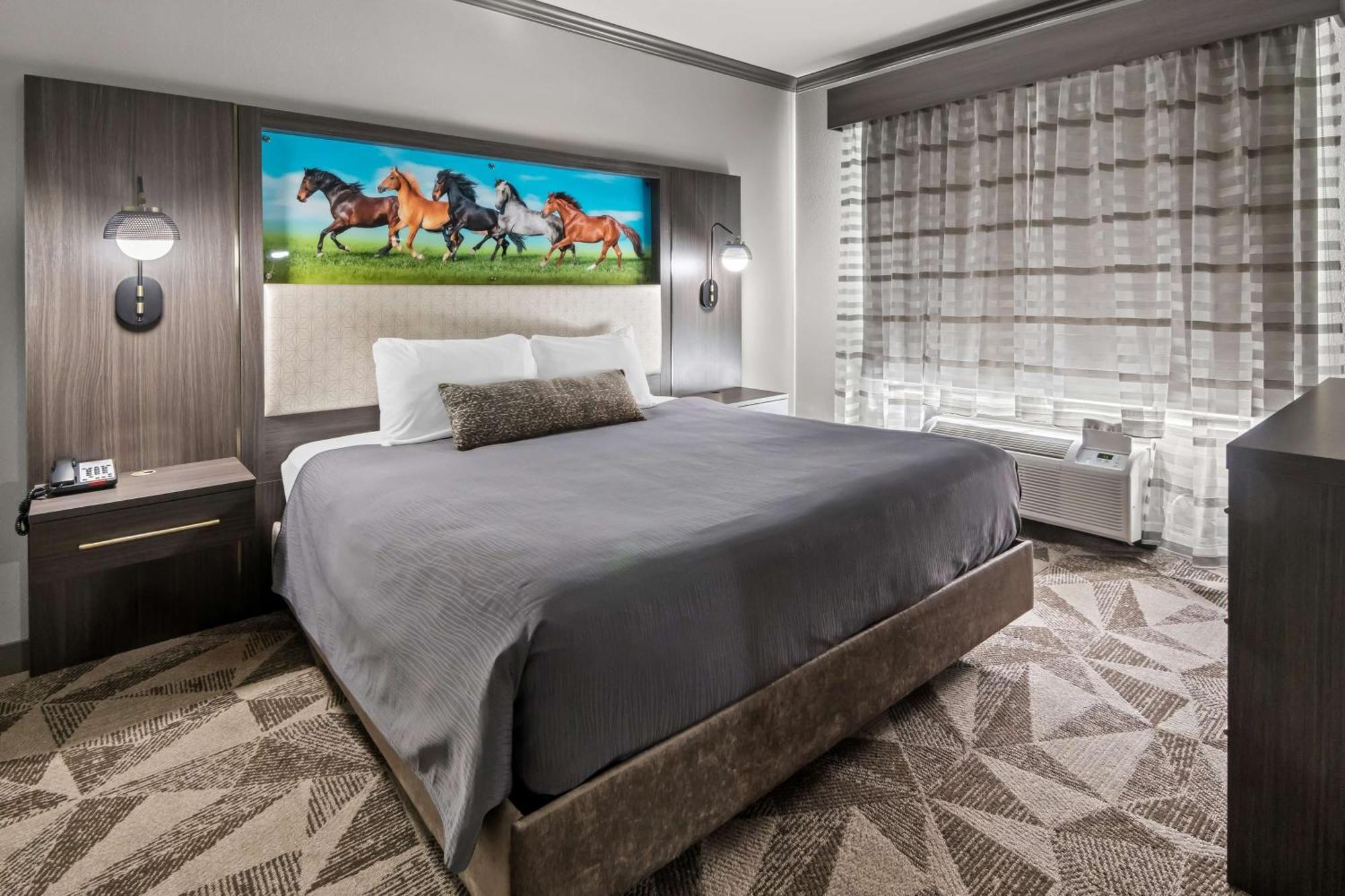 Two-Room King Suite with Sofa Bed and Spa Bath - Non-Smoking