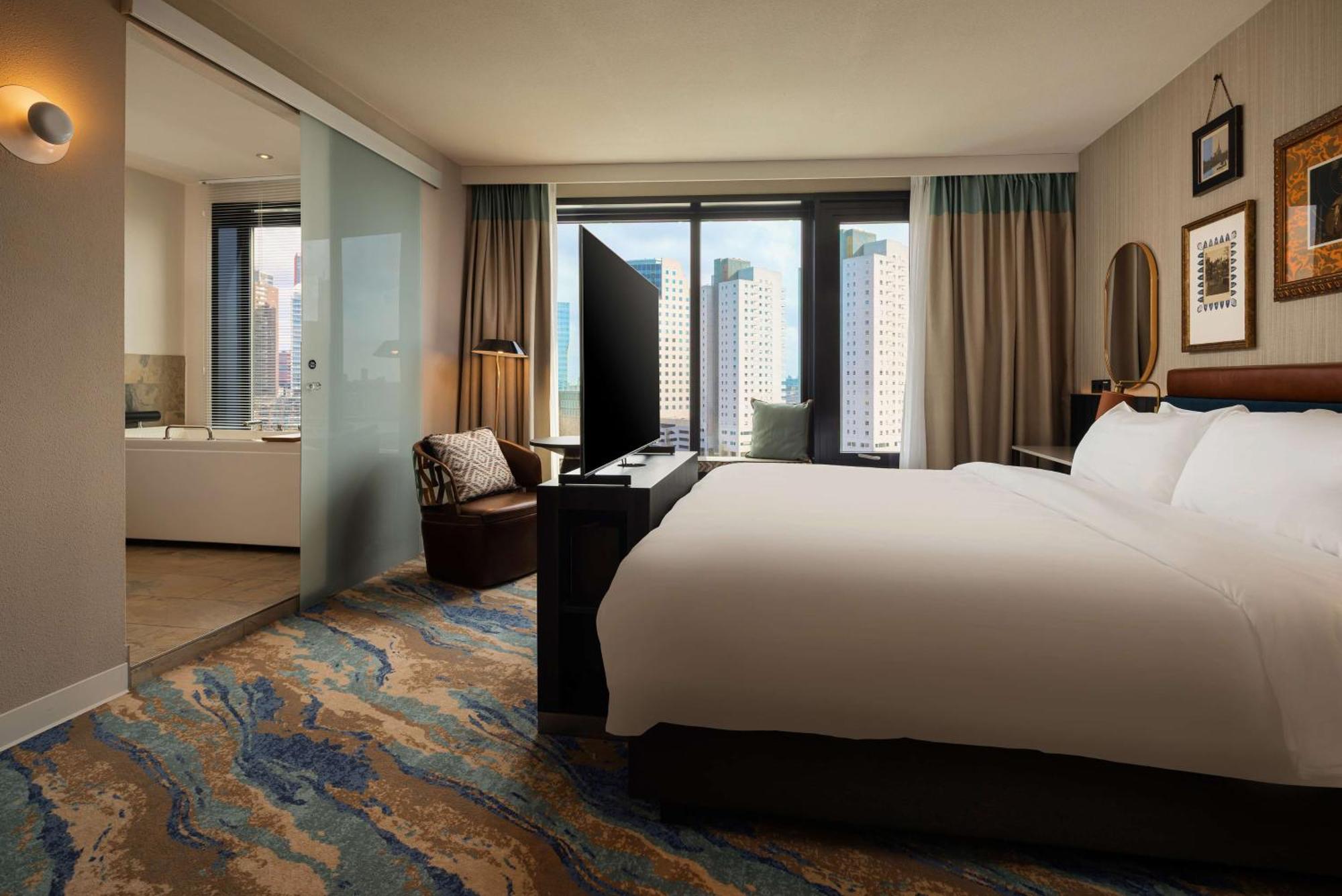 Superior King Room with Harbour View,1662408986:JPEG