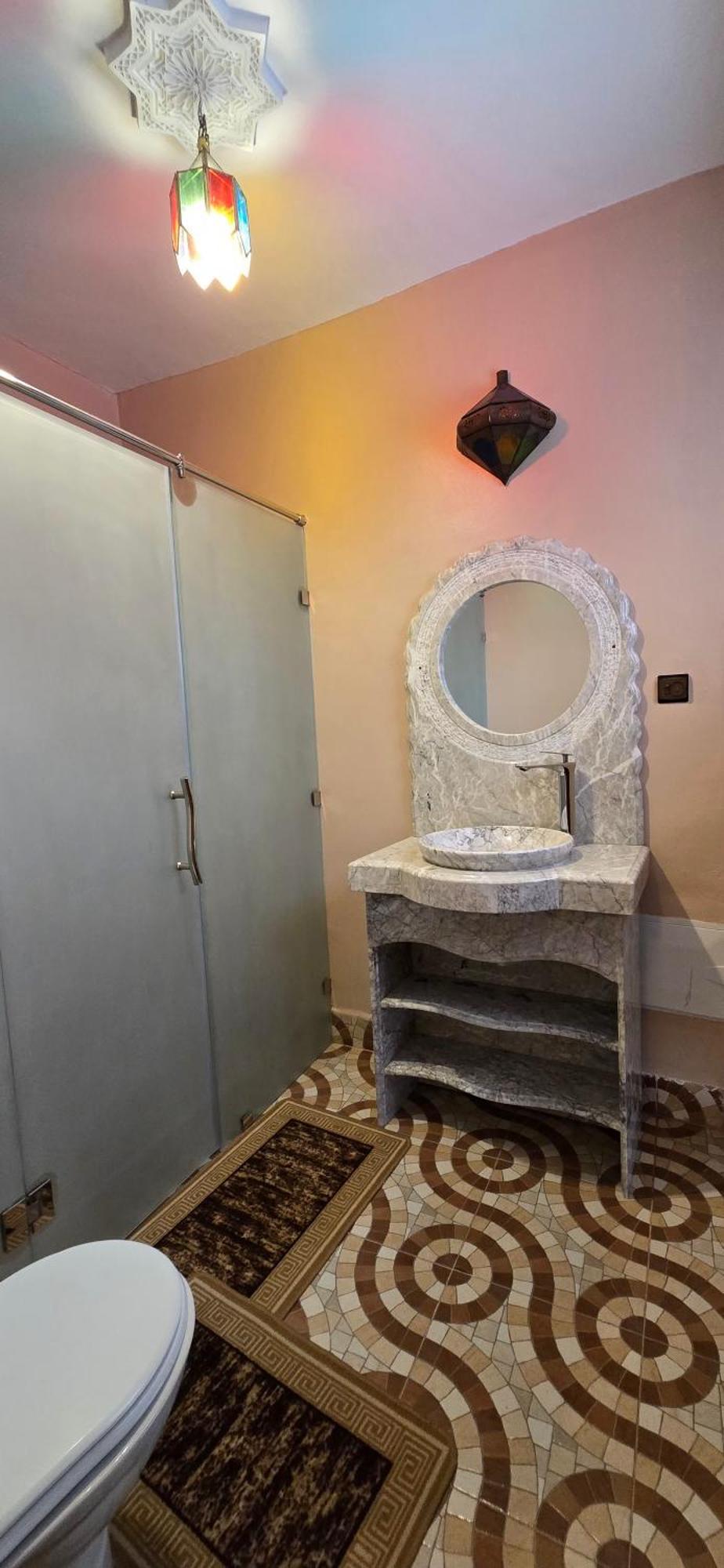 Quarto Duplo com Casa de Banho Privativa