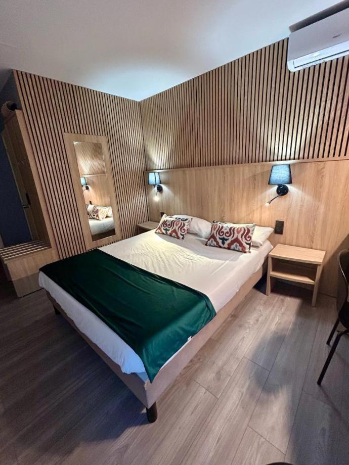 Chambre Double - Vue sur Jardin