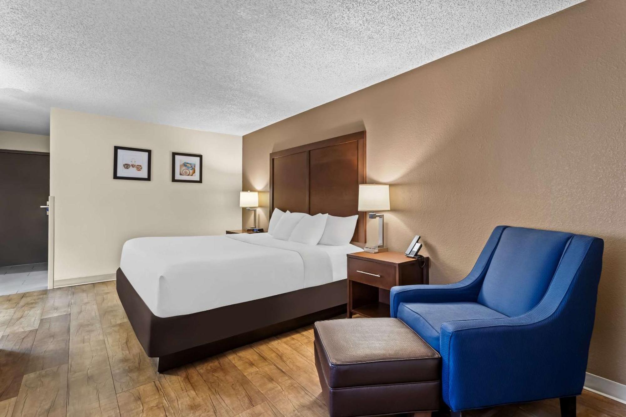 King Room - Accessible/Non-Smoking