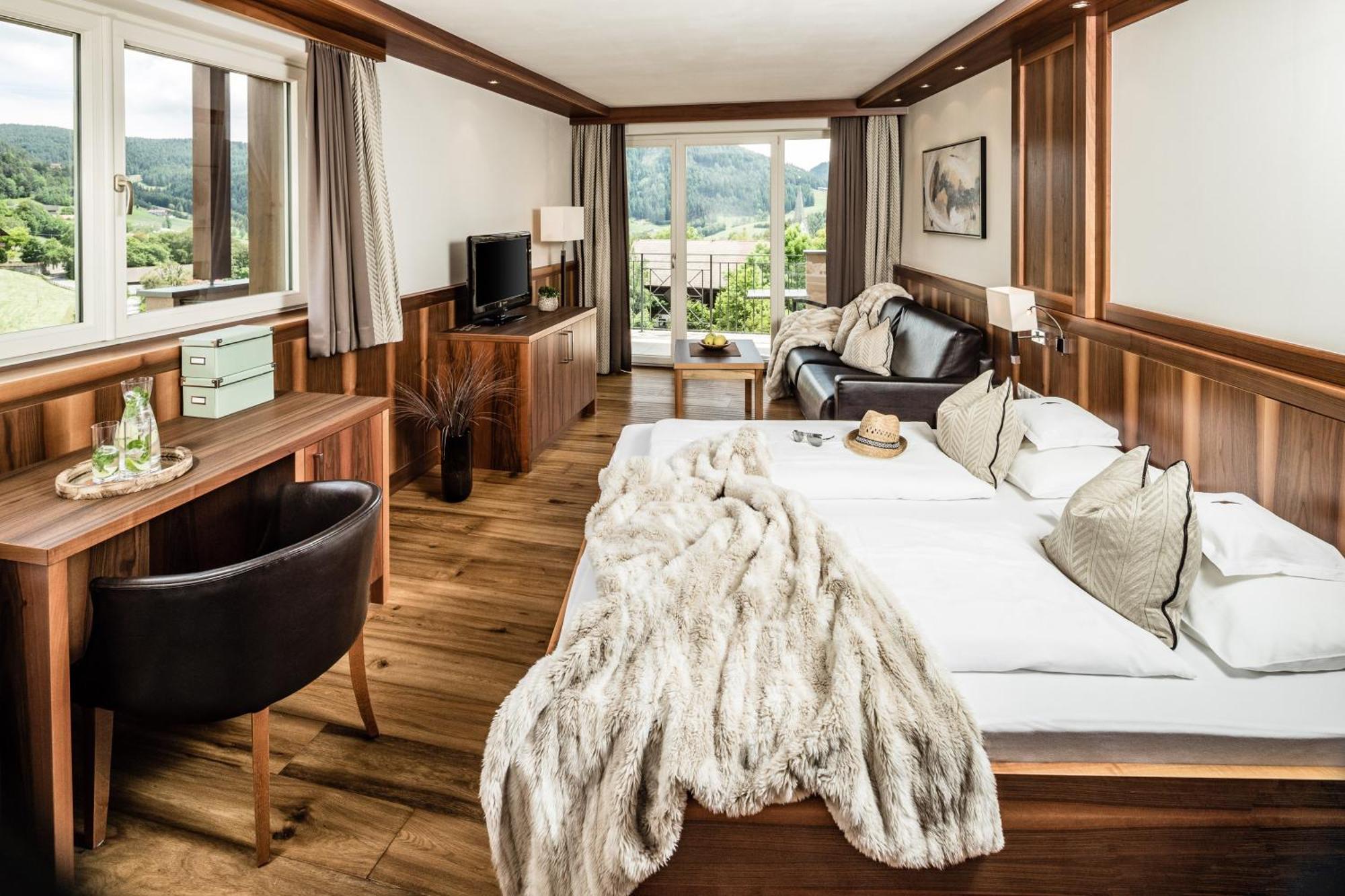 Superior Two-Bedroom Suite Balcony