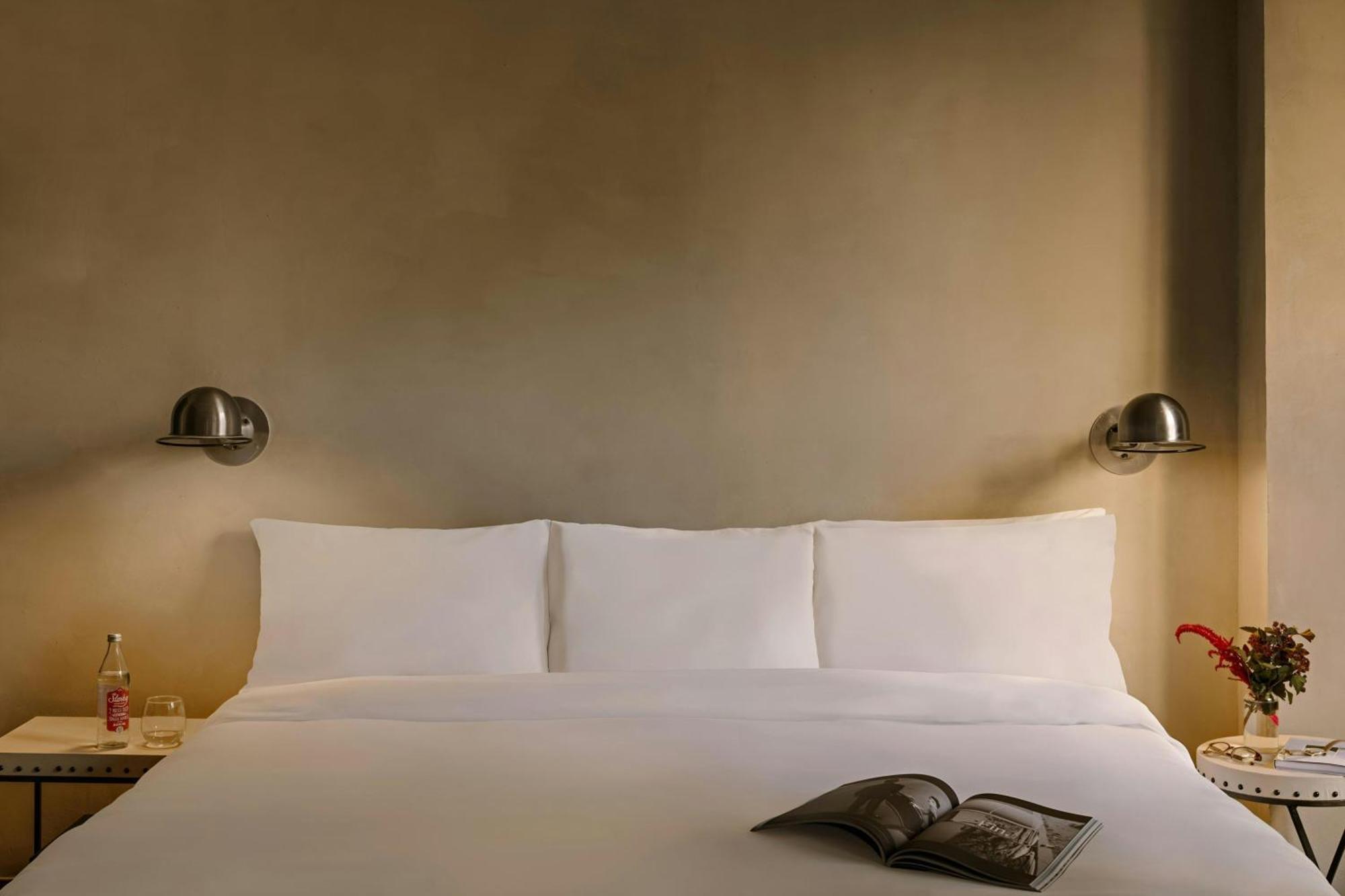 King Suite Sofa Bed Terrace,1772899404:JPEG