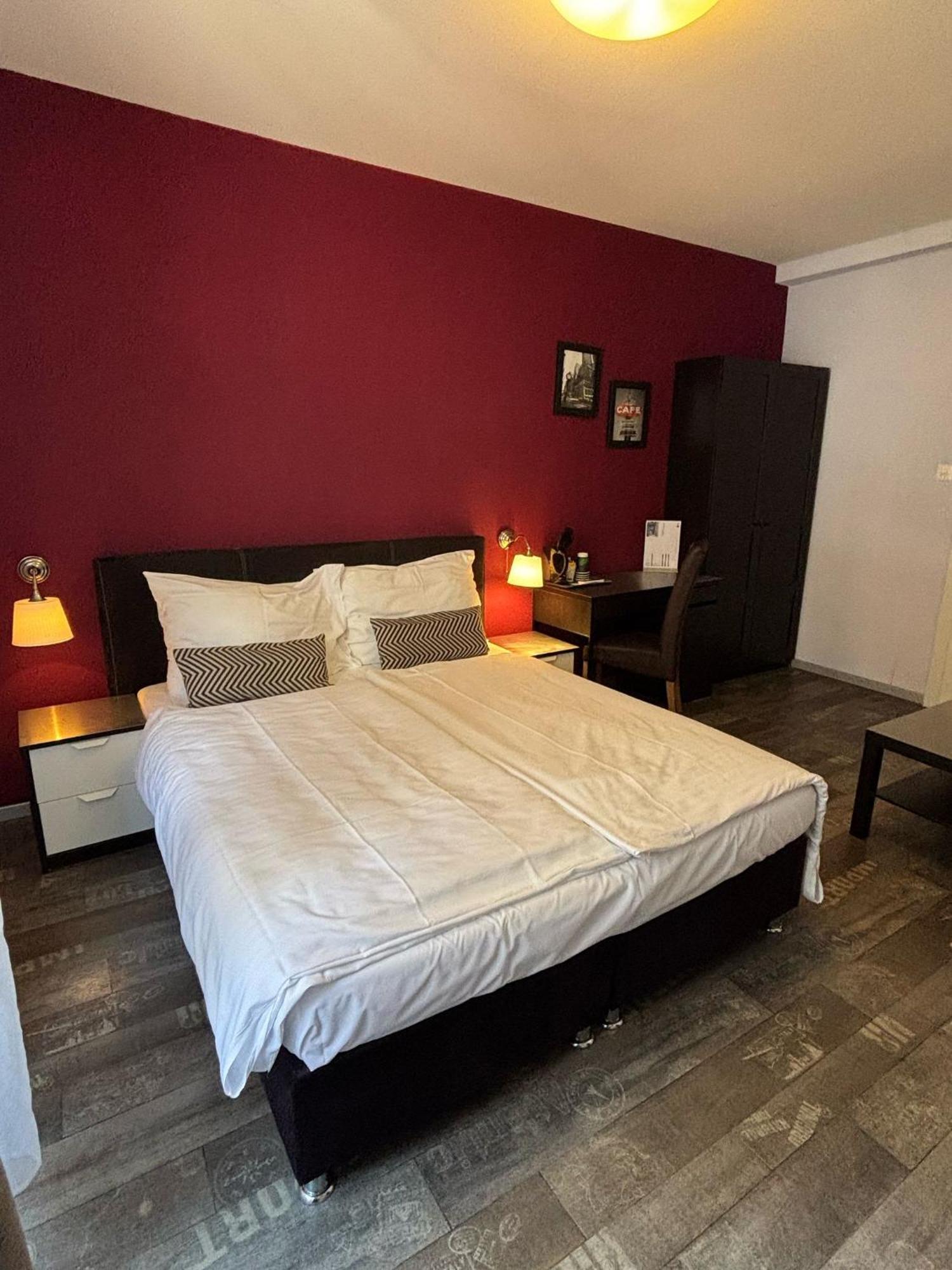 Chambre Lits Jumeaux Standard avec Vue sur Cour