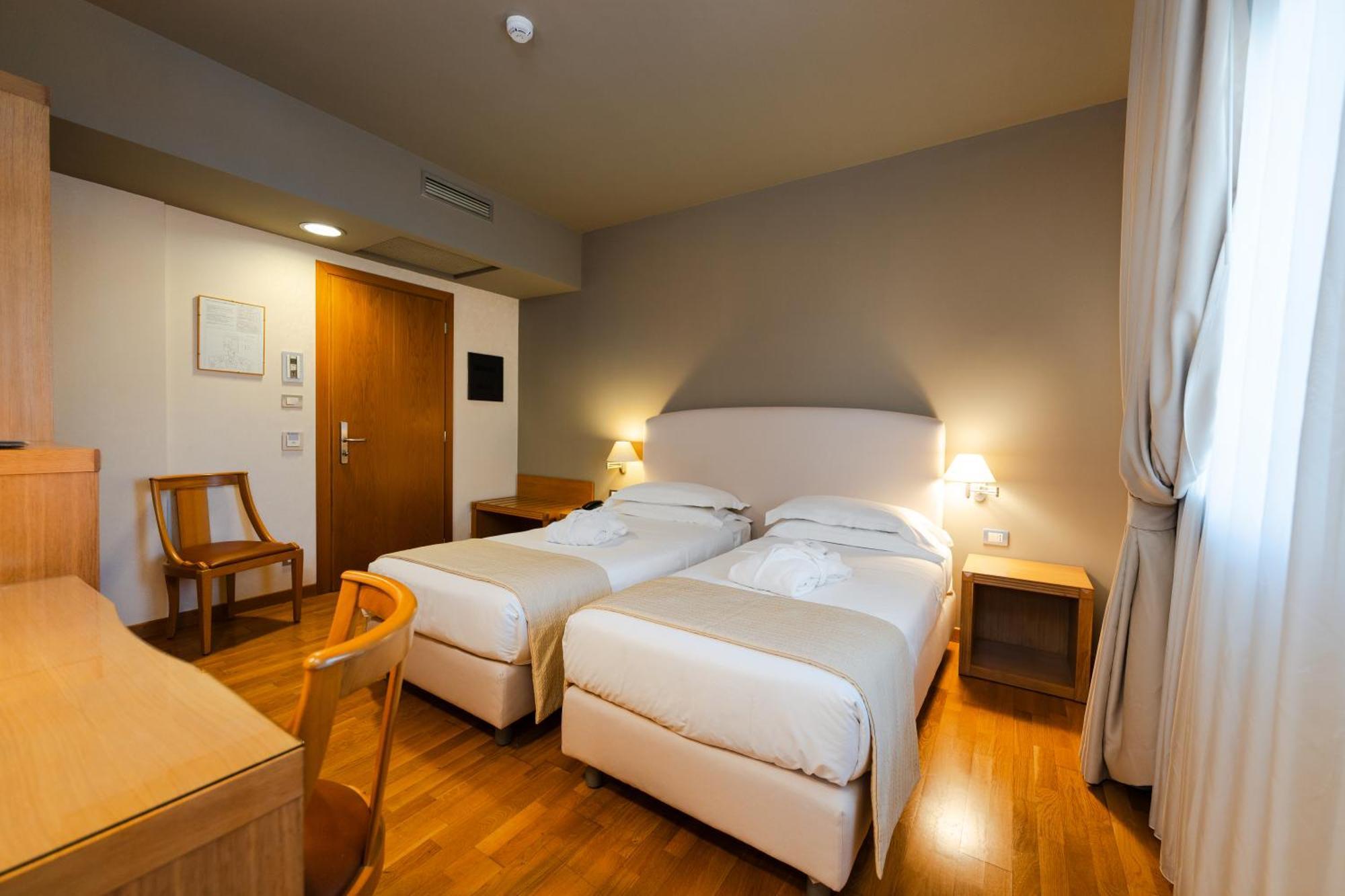 Classic Double or Twin Room,1671866006:JPEG