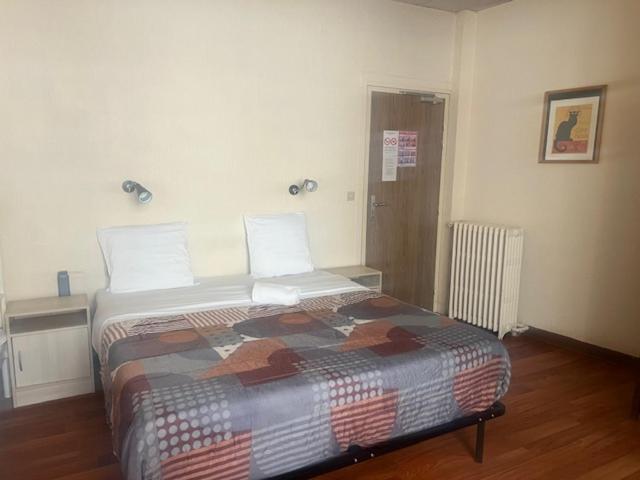 Chambre Familiale avec Salle de Bains Privative