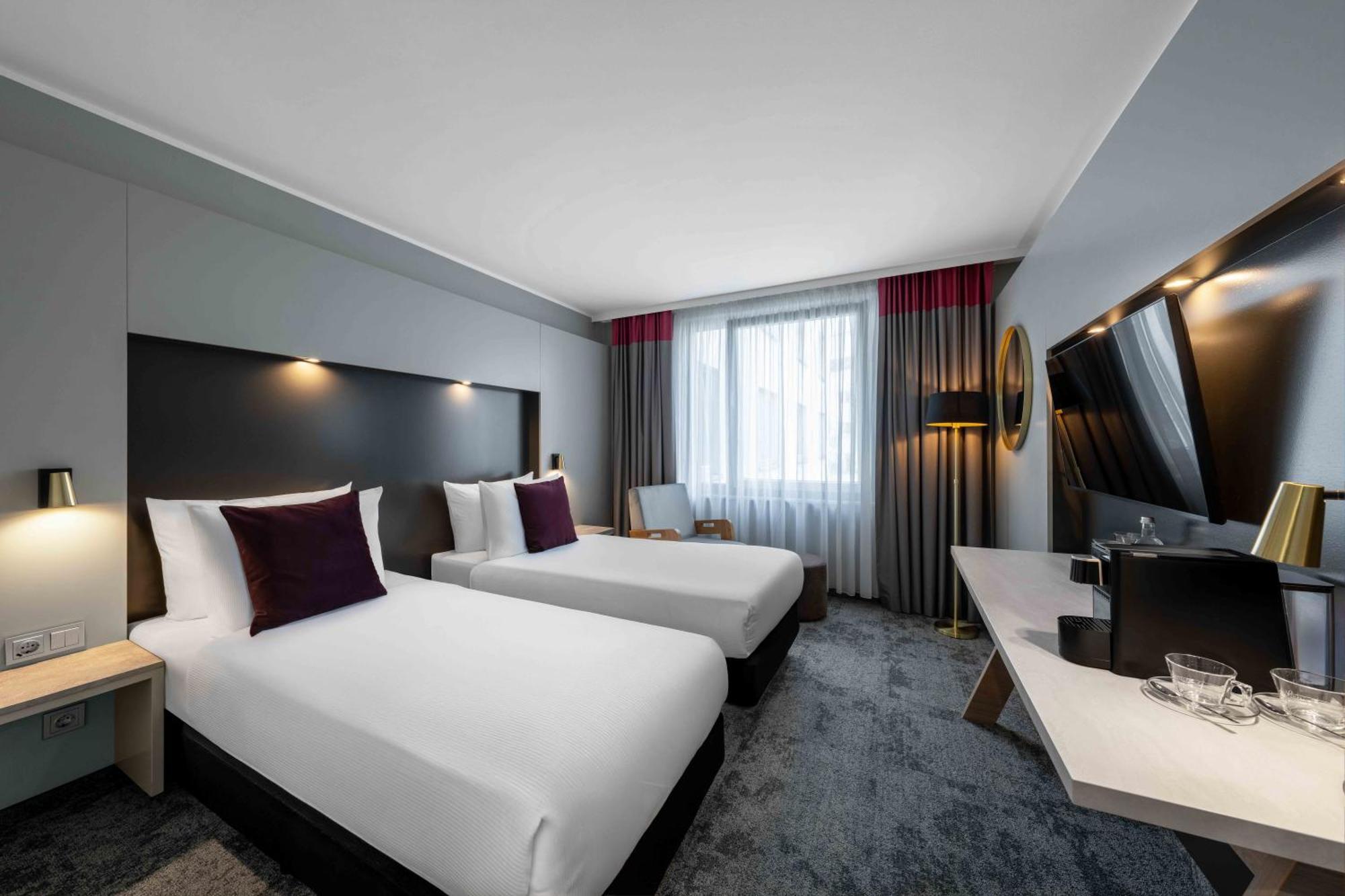 Deluxe Twin room,1677854733:JPEG