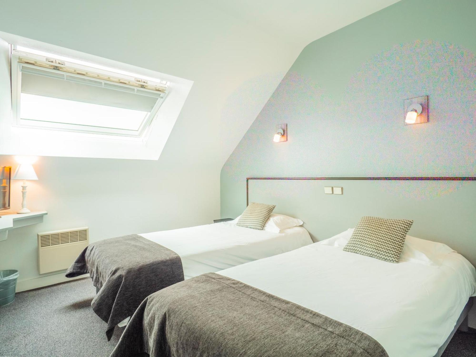 Petite Chambre Lits Jumeaux