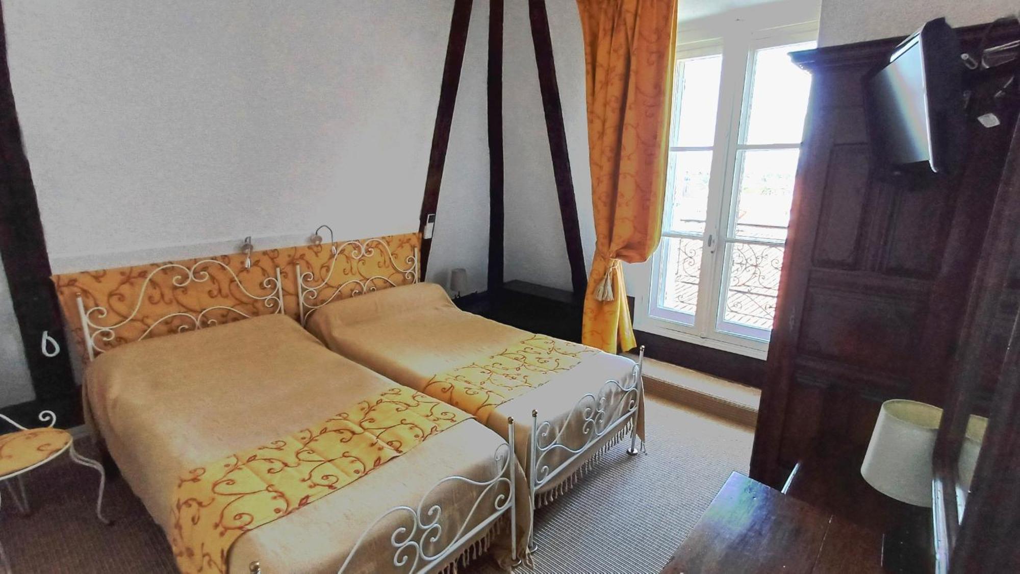 Standard Zweibettzimmer