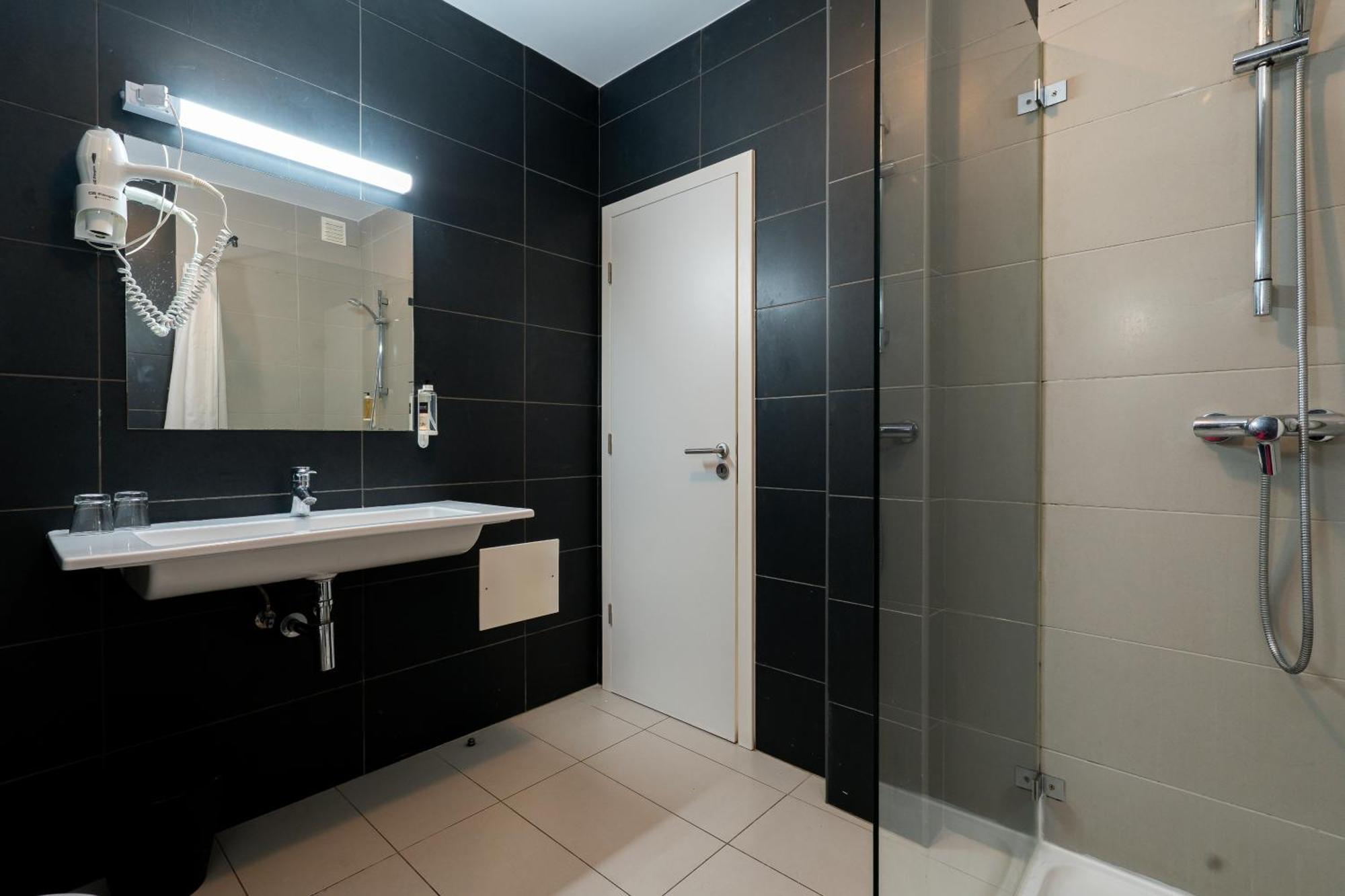 Quarto Twin