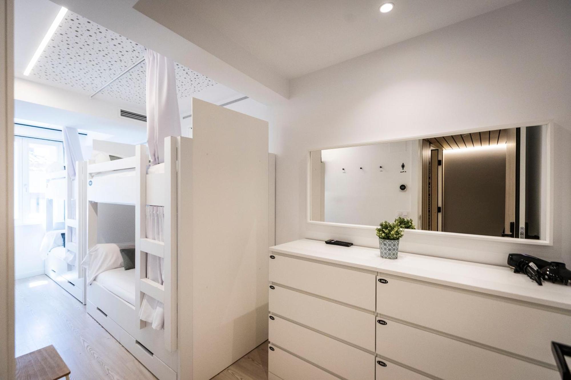 Litera en habitación compartida - Solo mujeres