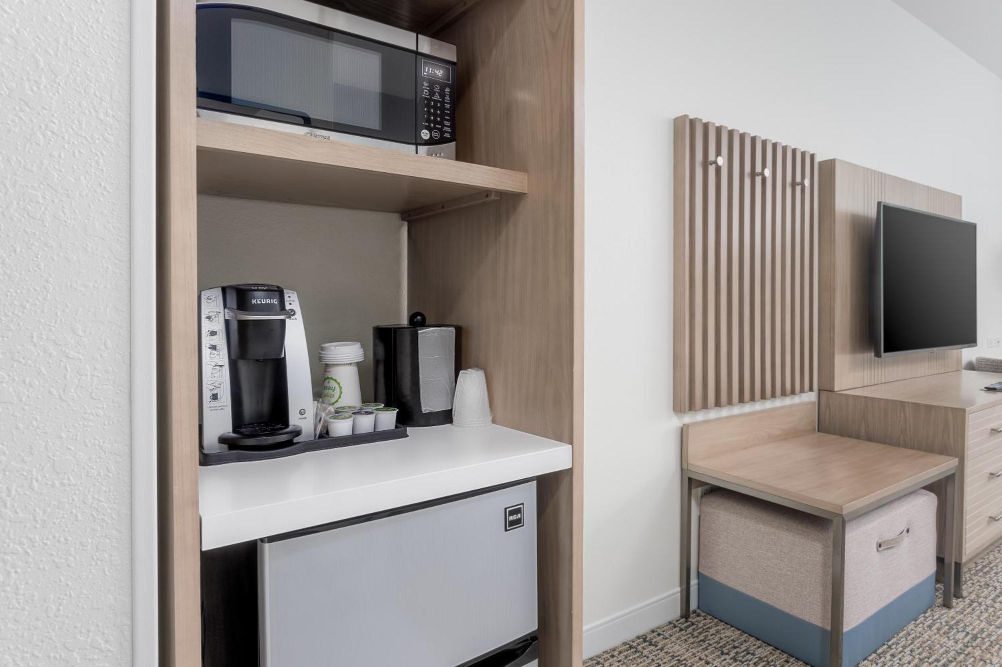 Junior Suite with Ocean View,1538870188:JPEG