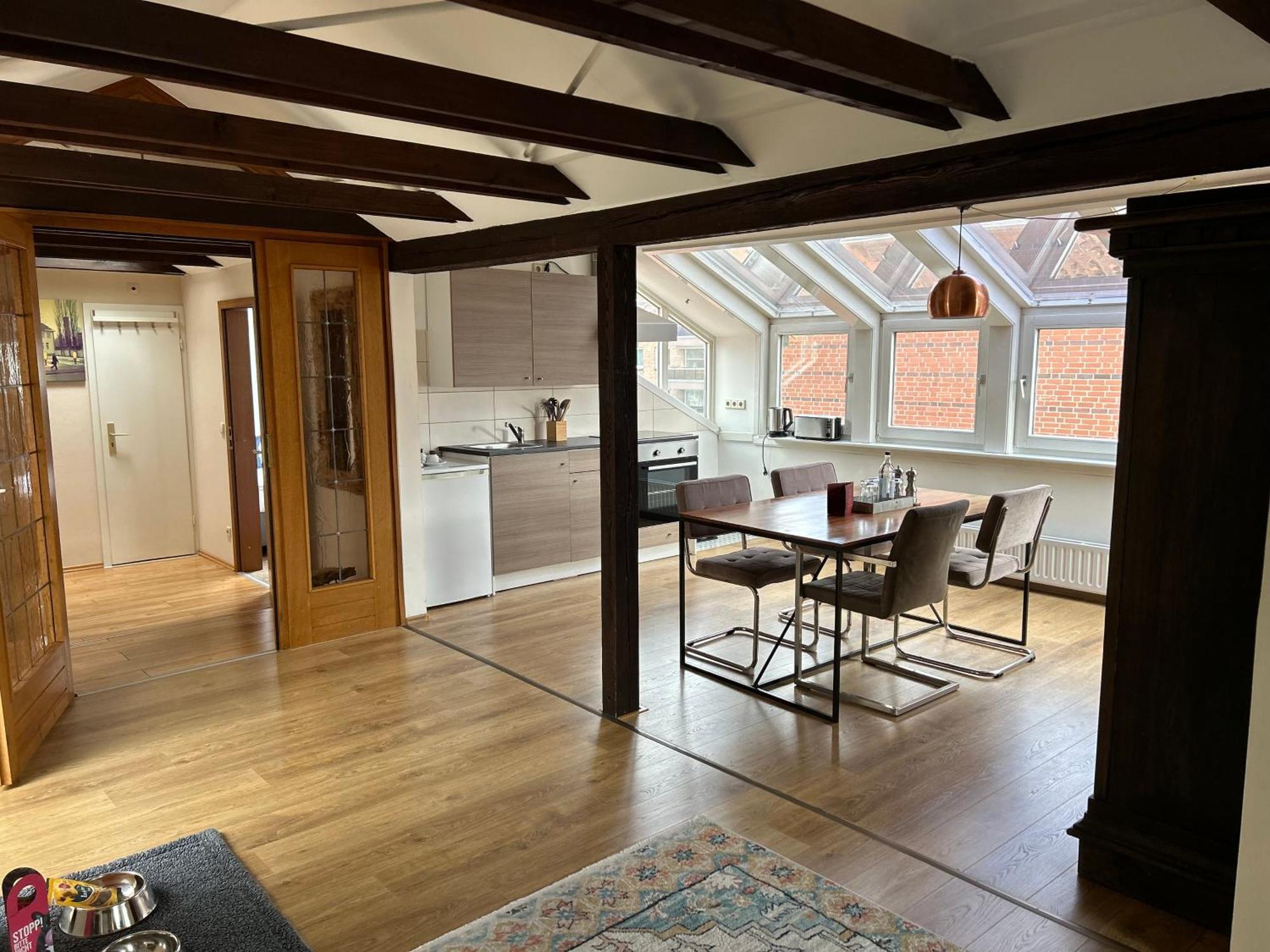 Deluxe Apartment,1685055152:JPEG