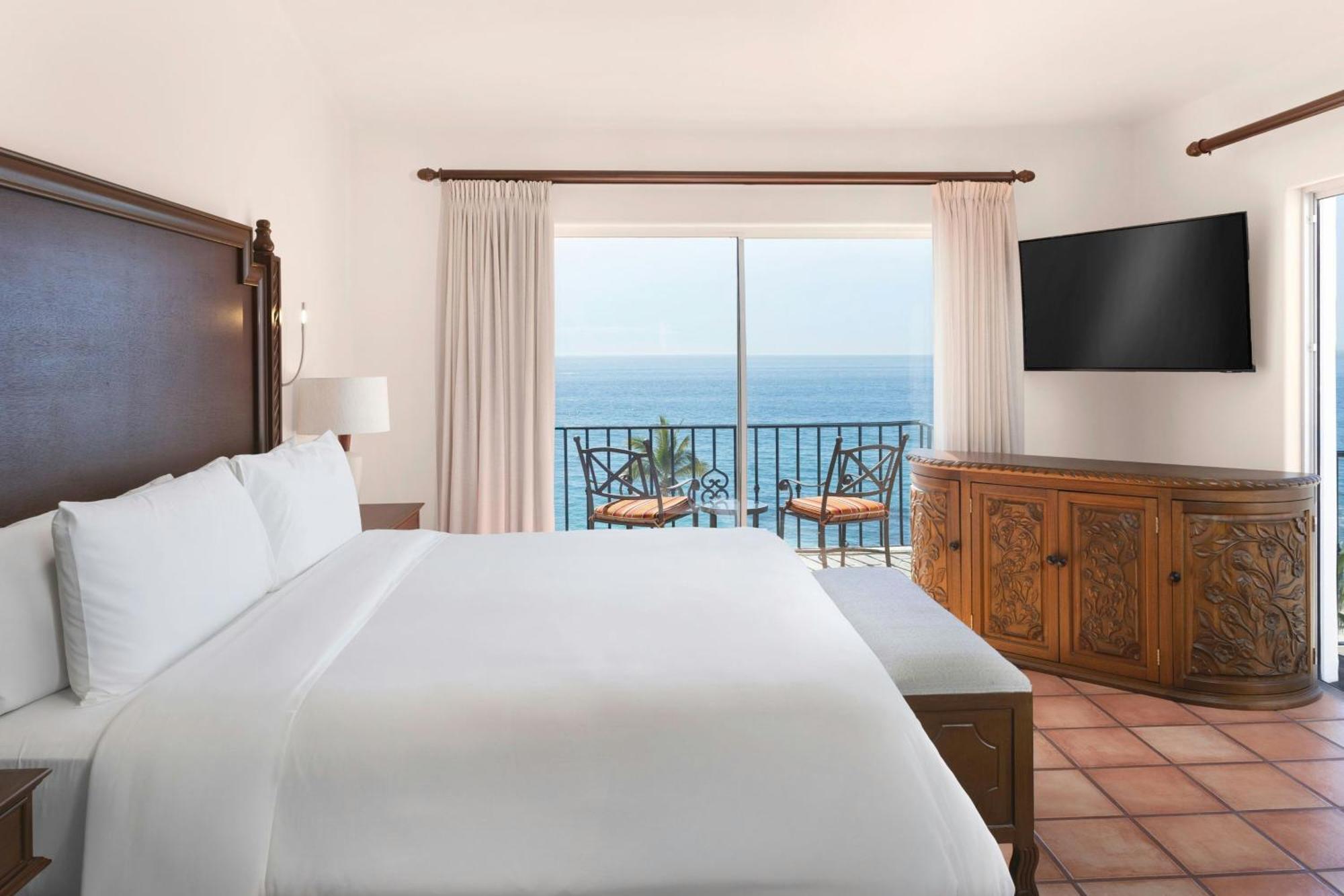 Three-Bedroom Misiones Suite - Oceanfront with Balcony,1686456966:JPEG