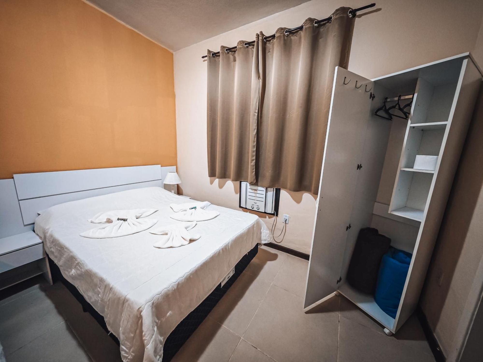 Quarto Duplo