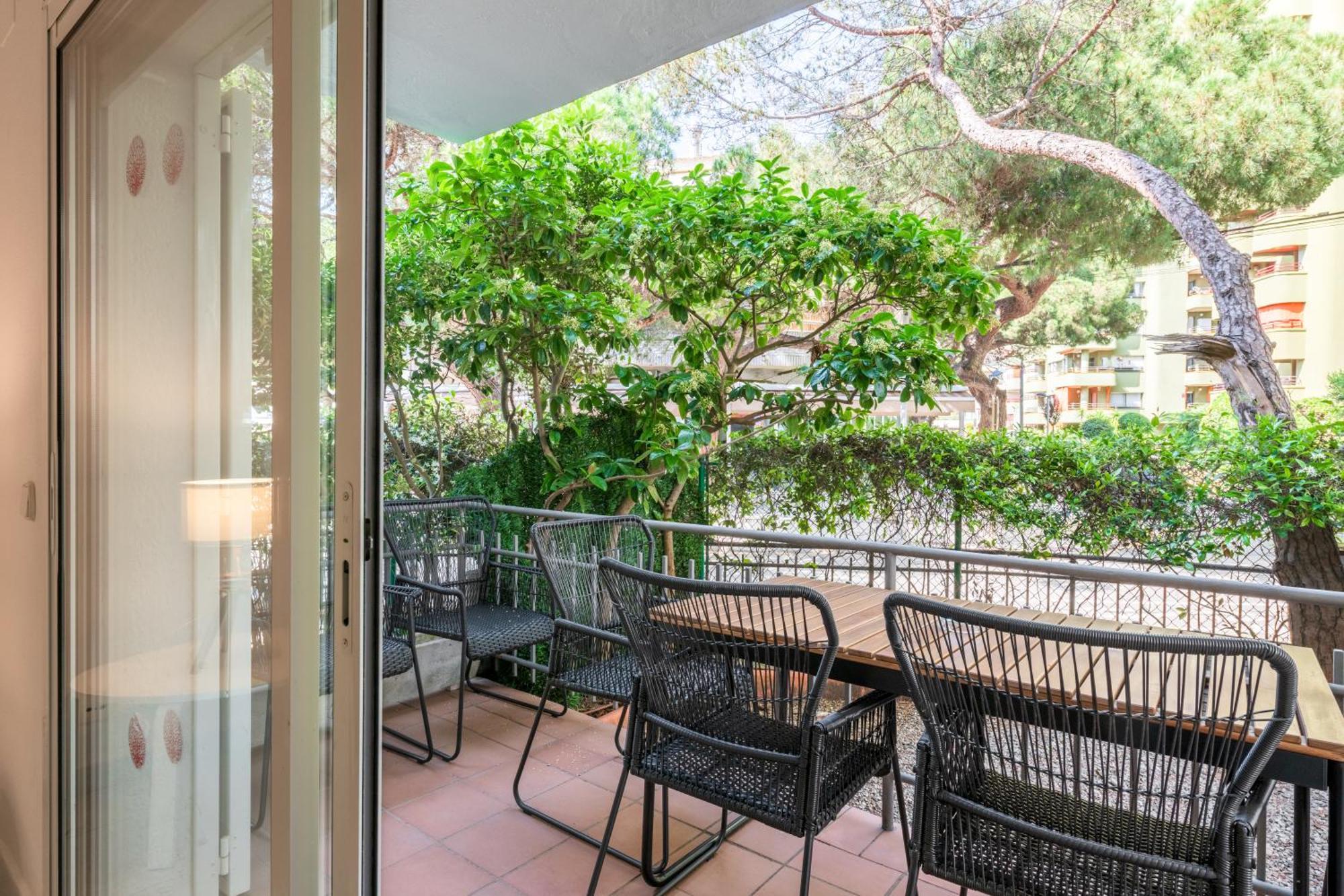 Appartement met Terras en Tuin