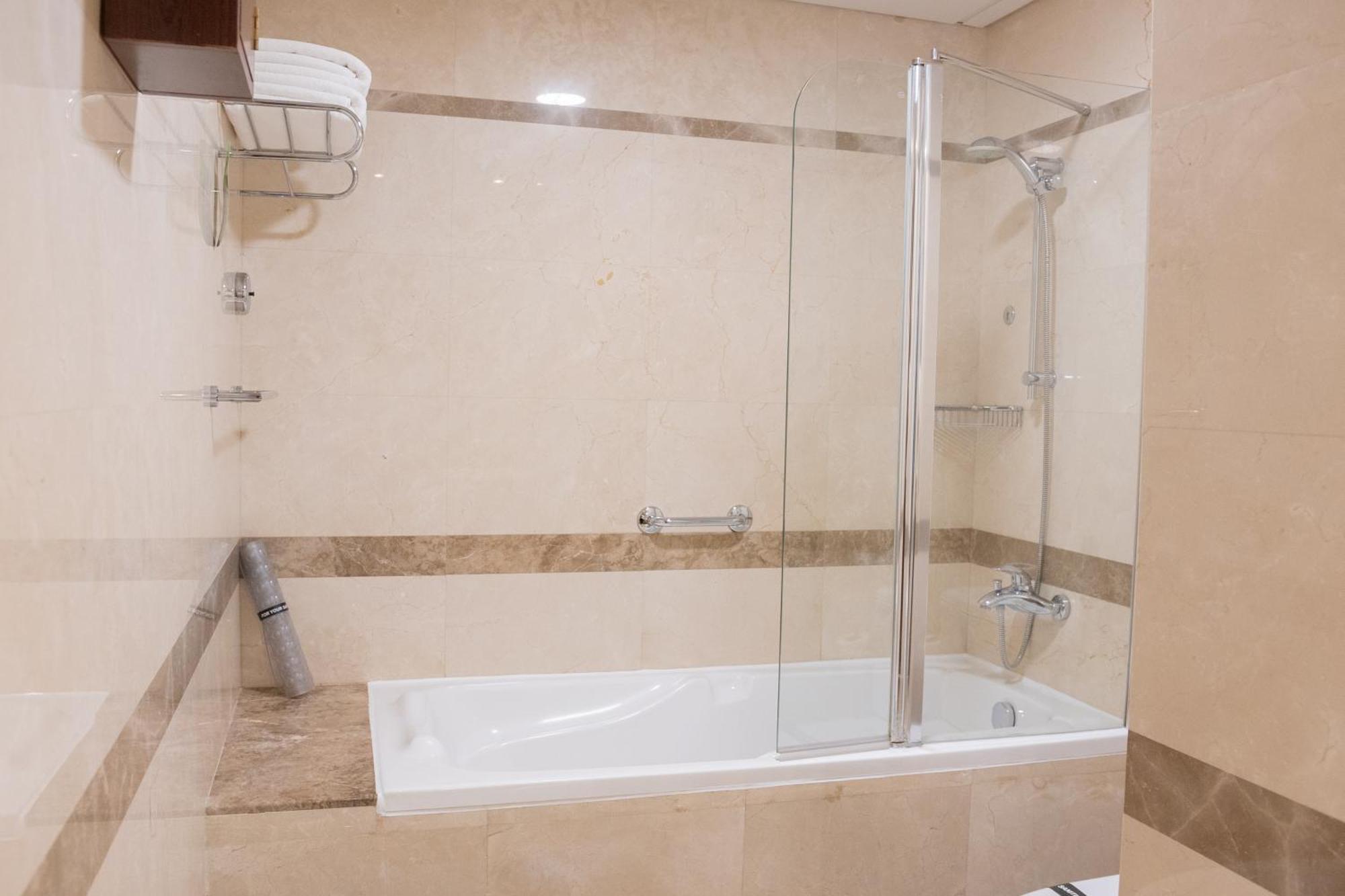 Apartment mit 2 Schlafzimmern und Küche