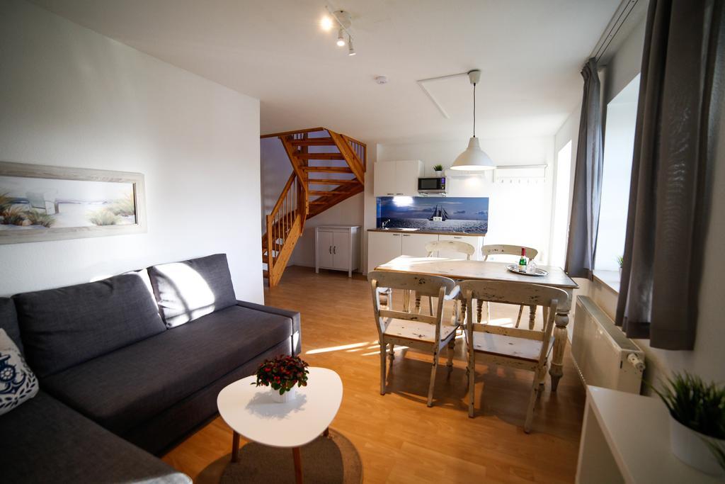 One-Bedroom Apartment Terrace,169362177:JPEG