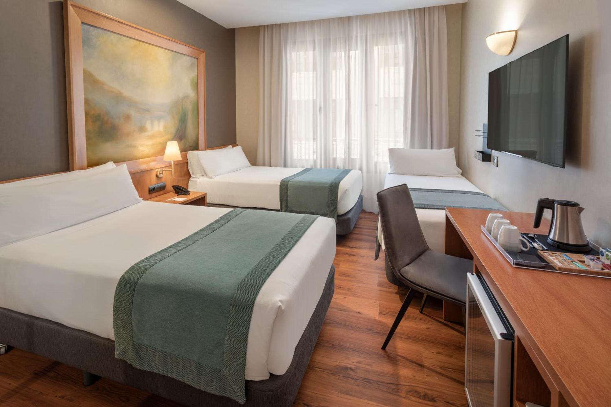 Dreibettzimmer