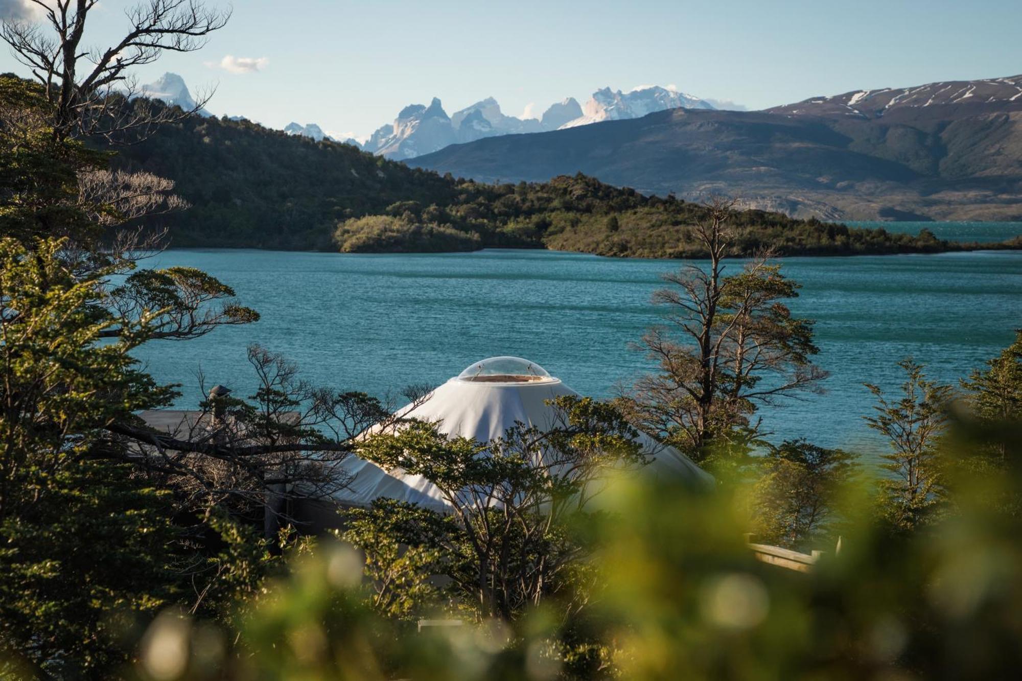 Quarto com Cama de Casal ou 2 de Solteiro e Vista da Montanha