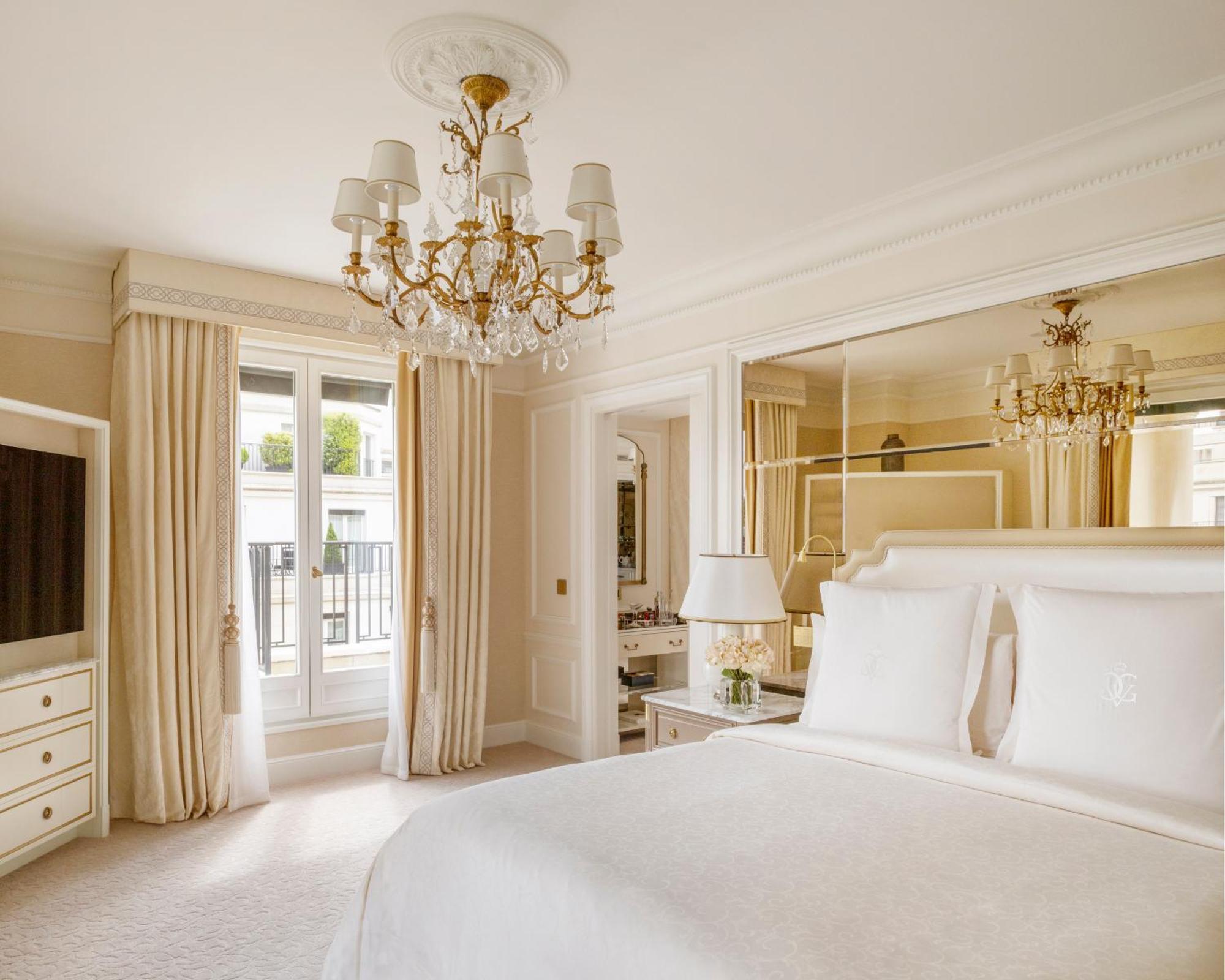 Deluxe King Suite,1693294497:JPEG