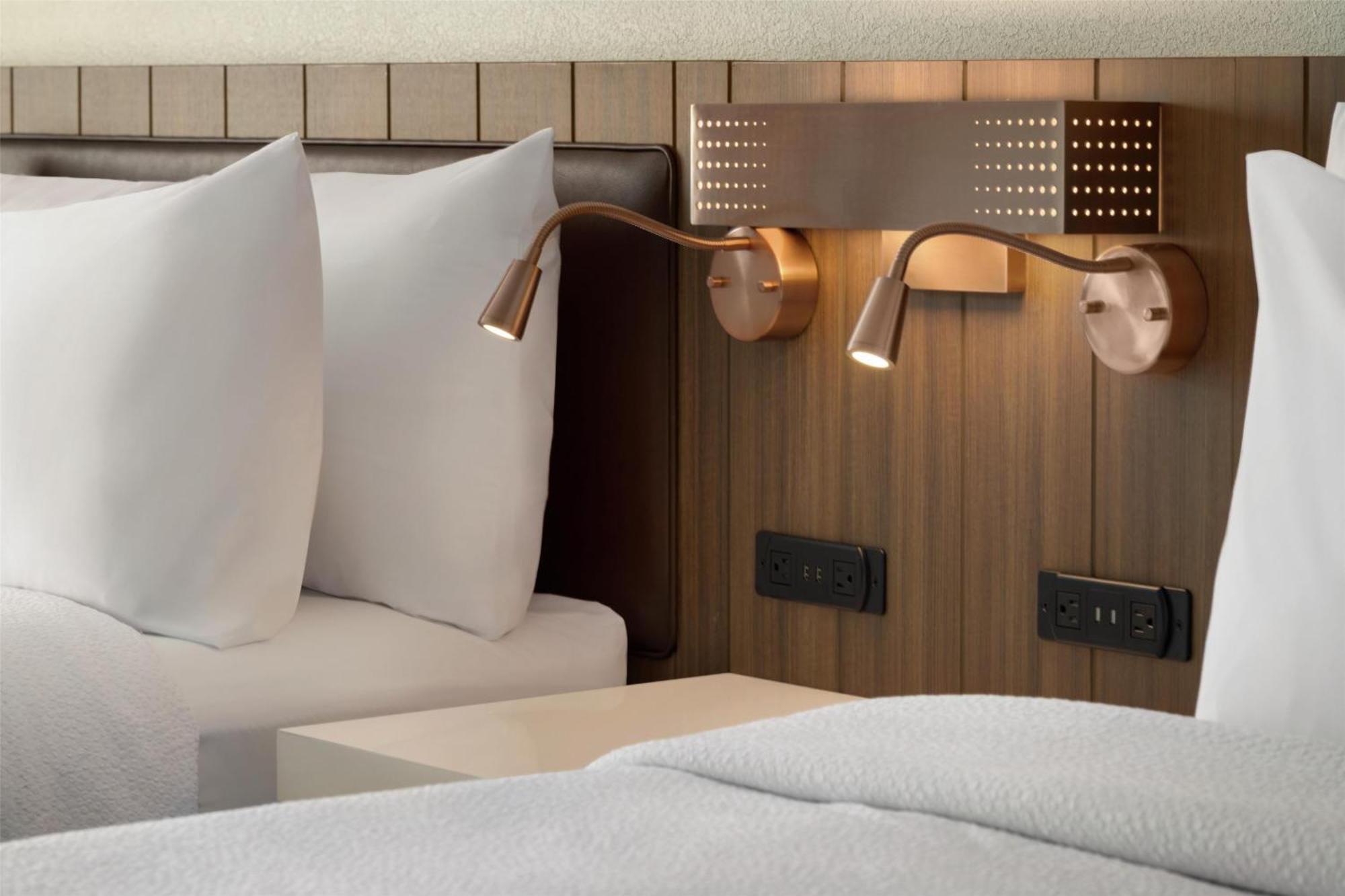 Queen Room with Two Queen Beds and Roll-In Shower - Mobility Access,1694535364:JPEG