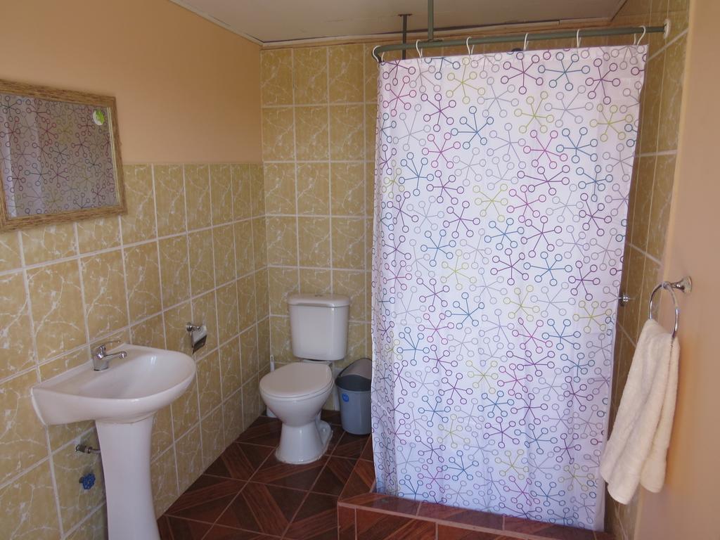 Habitación Doble Estándar con baño compartido