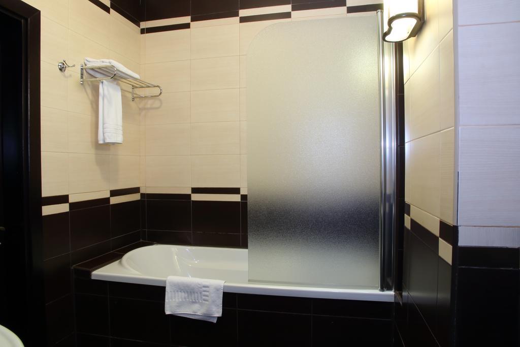 Two-Bedroom Suite,965694667:JPEG