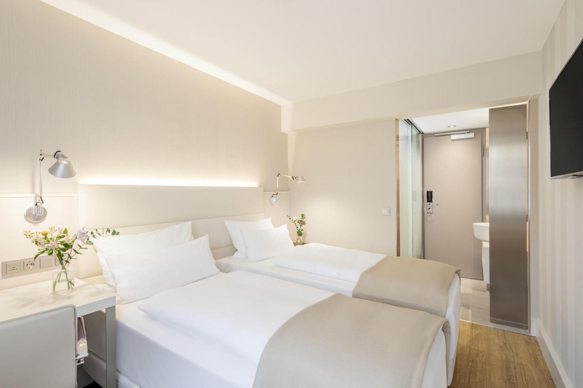 Kleine Standaard Tweepersoonskamer met 1 of 2 Bedden