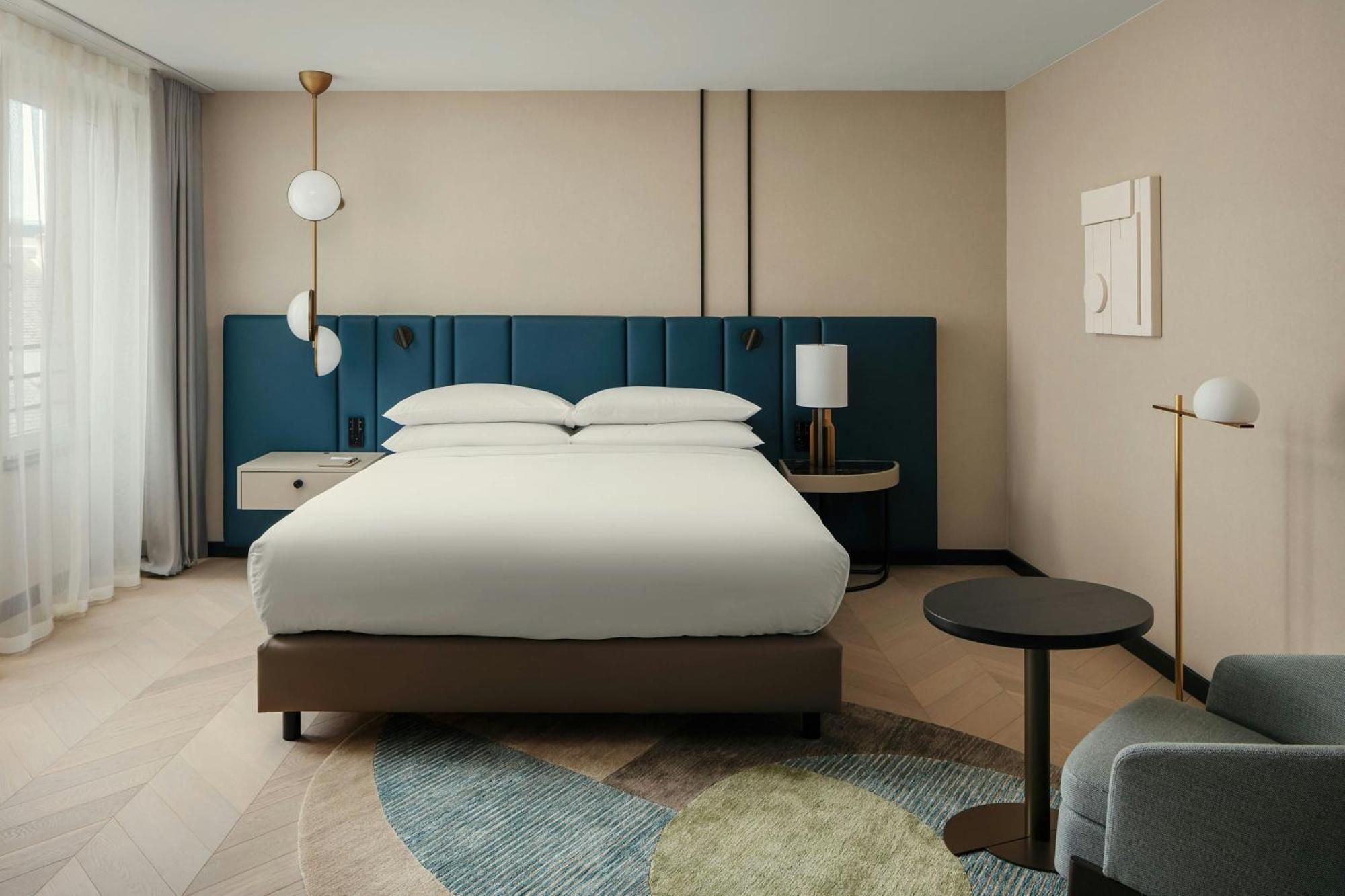 Deluxe King Room,1697781312:JPEG