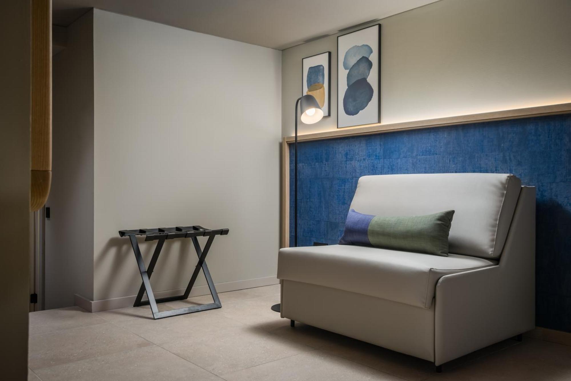 Double or Twin Room,1697799991:JPEG