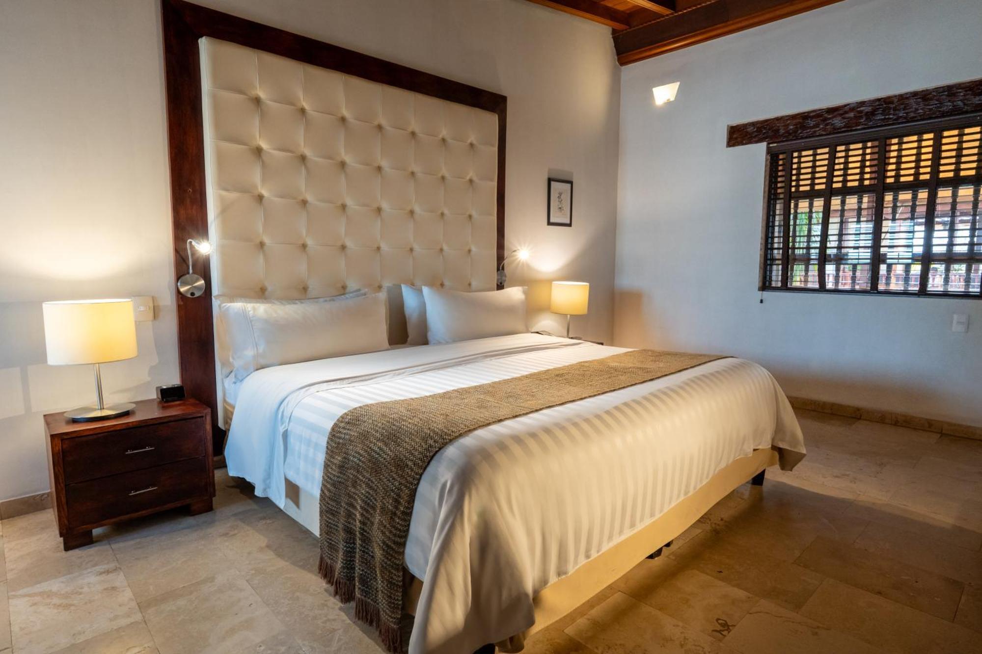 Quarto com Cama King-size