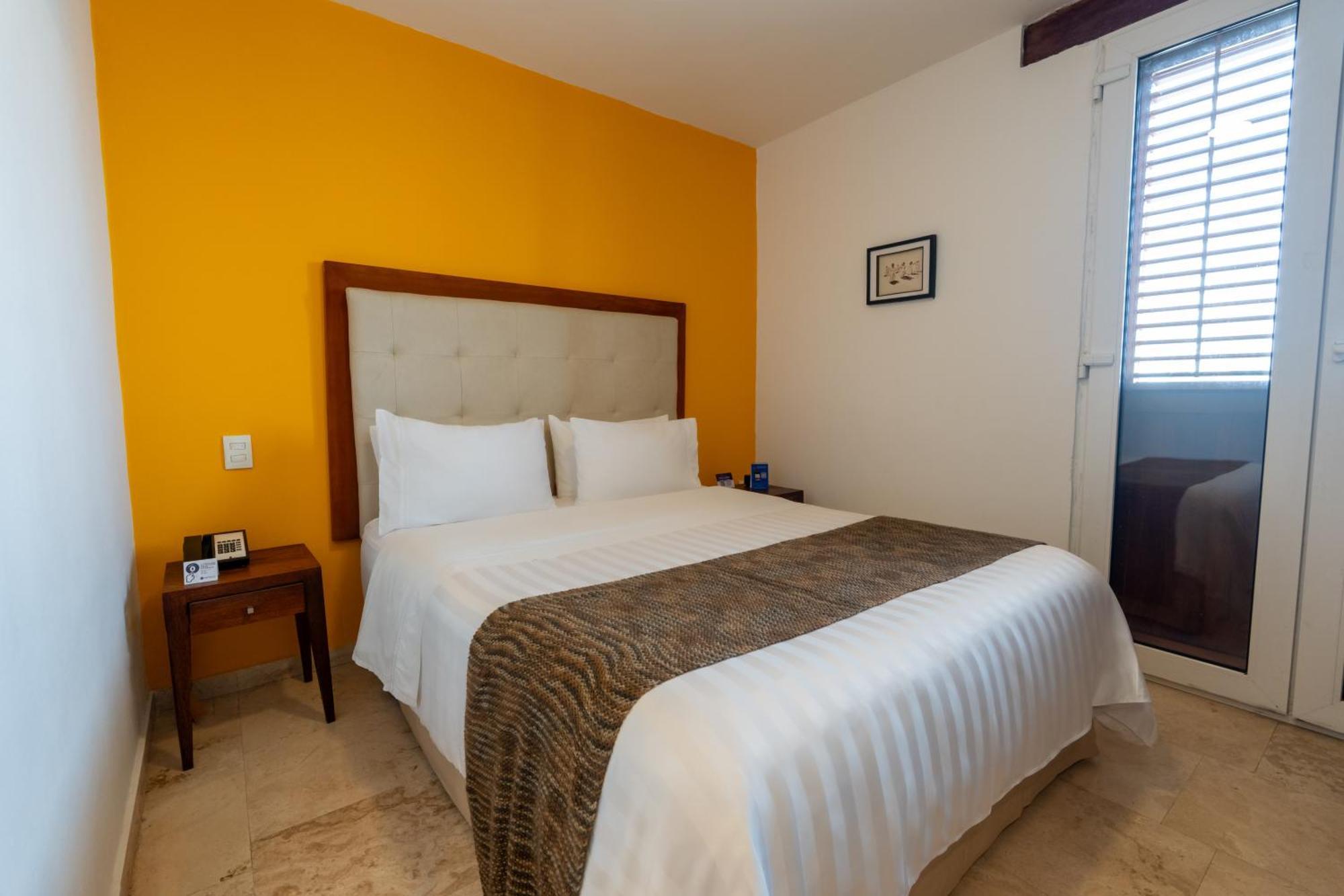 Quarto com Cama Queen-size