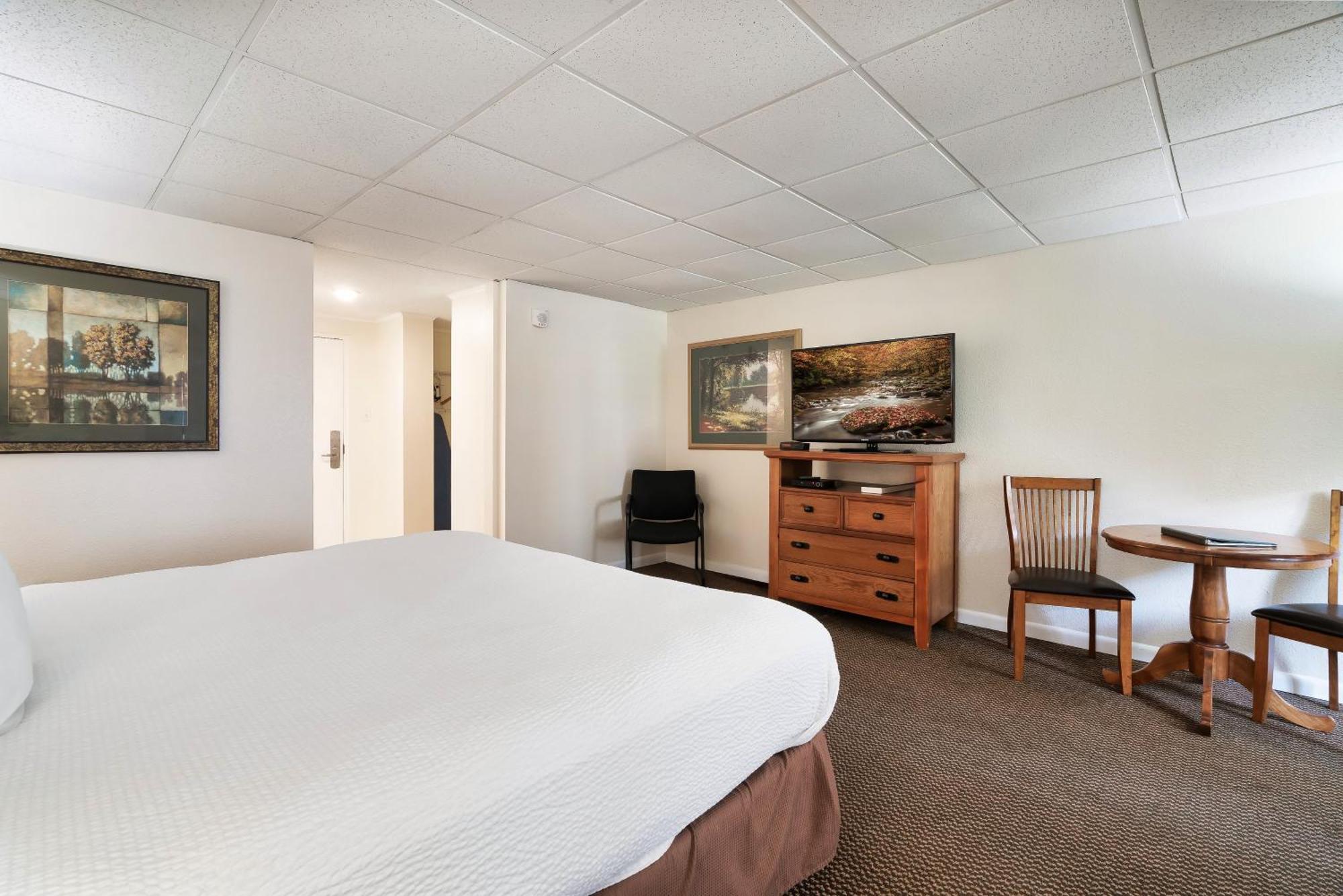 GTVH - Standard King Room
