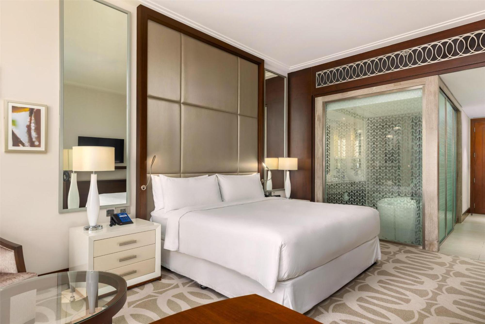 Executive King Room,1624332188:JPEG